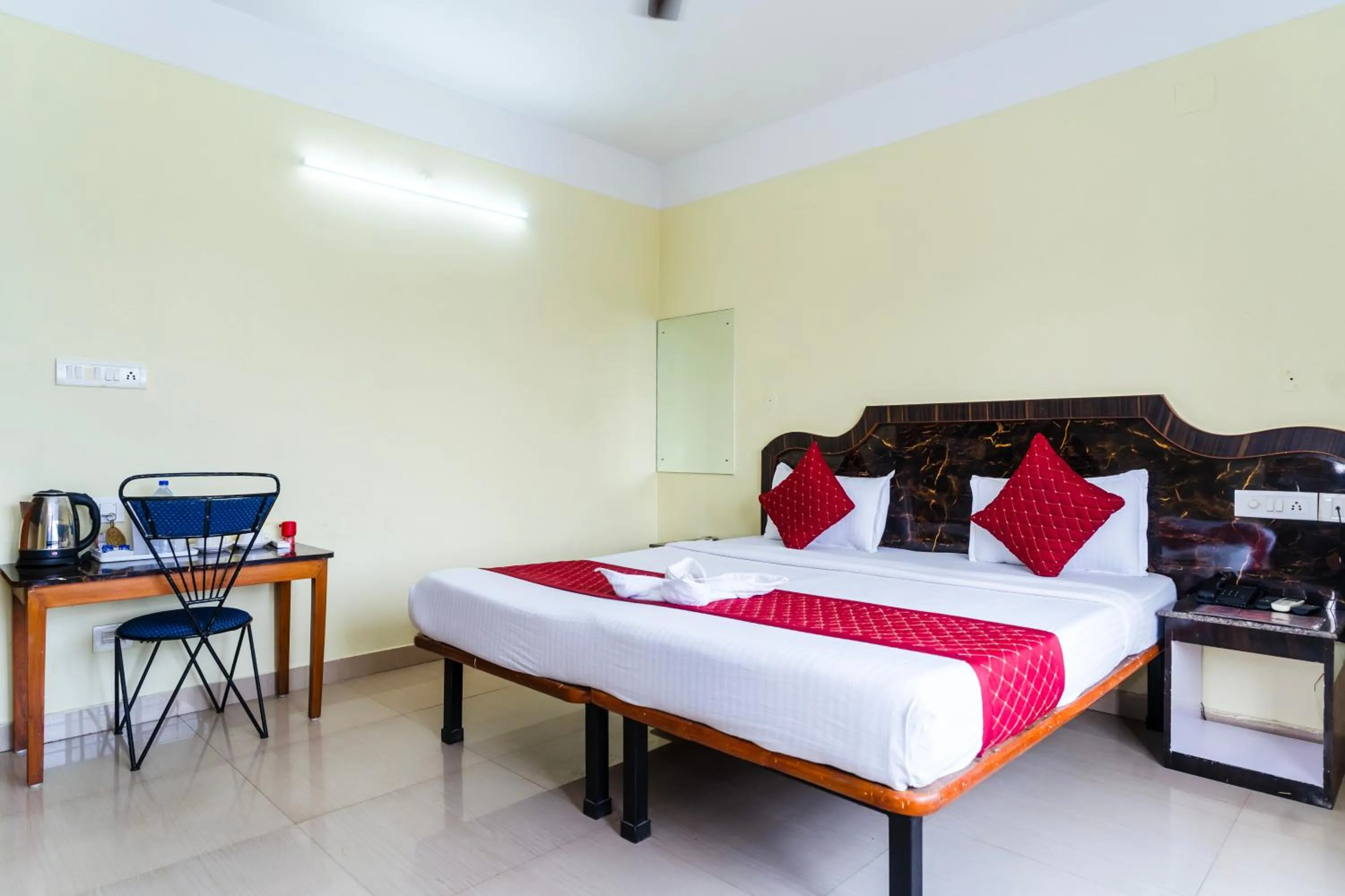 Photo of the whole room, Bed in HOTEL NILADRII GALAXY