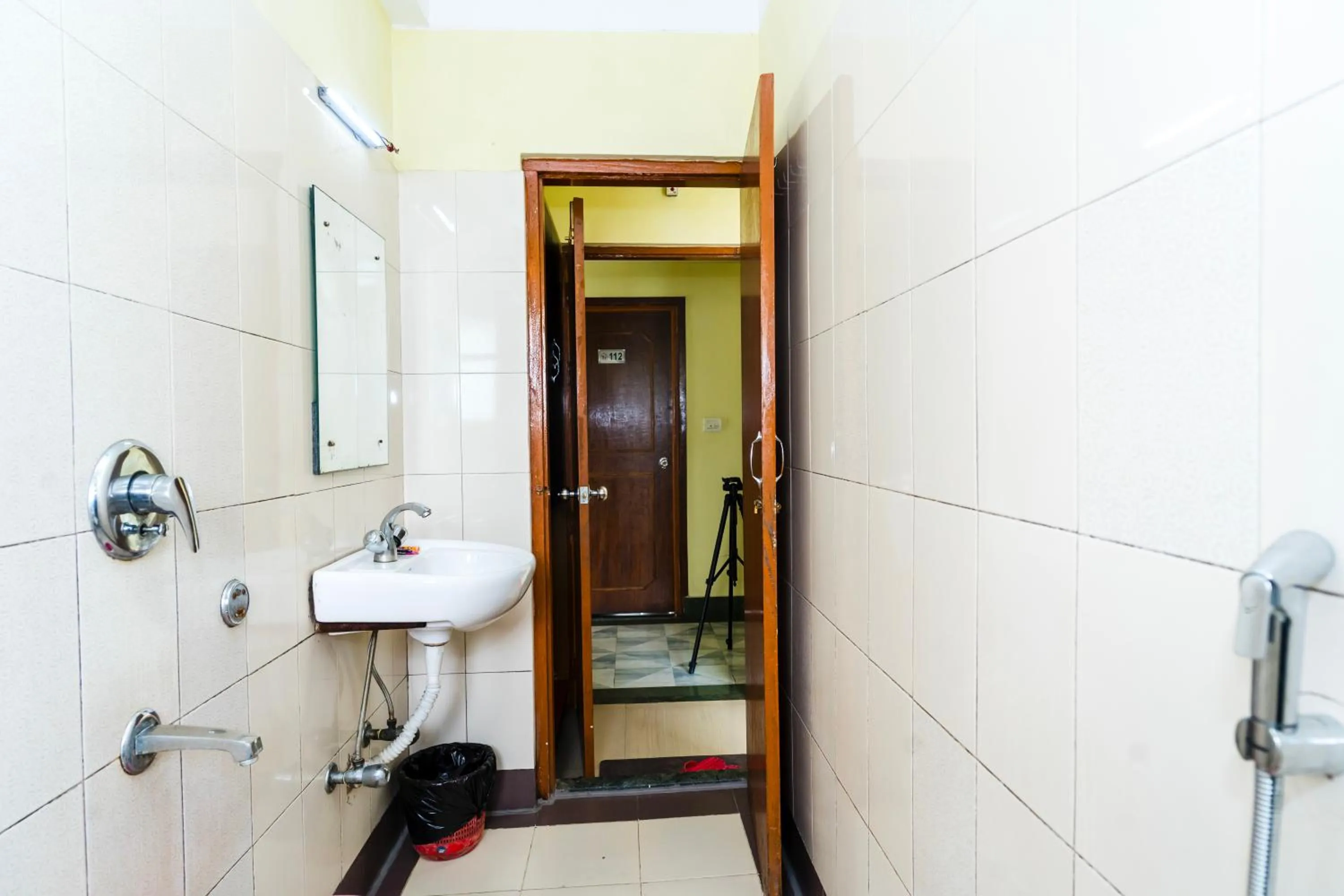 Toilet in HOTEL NILADRII GALAXY