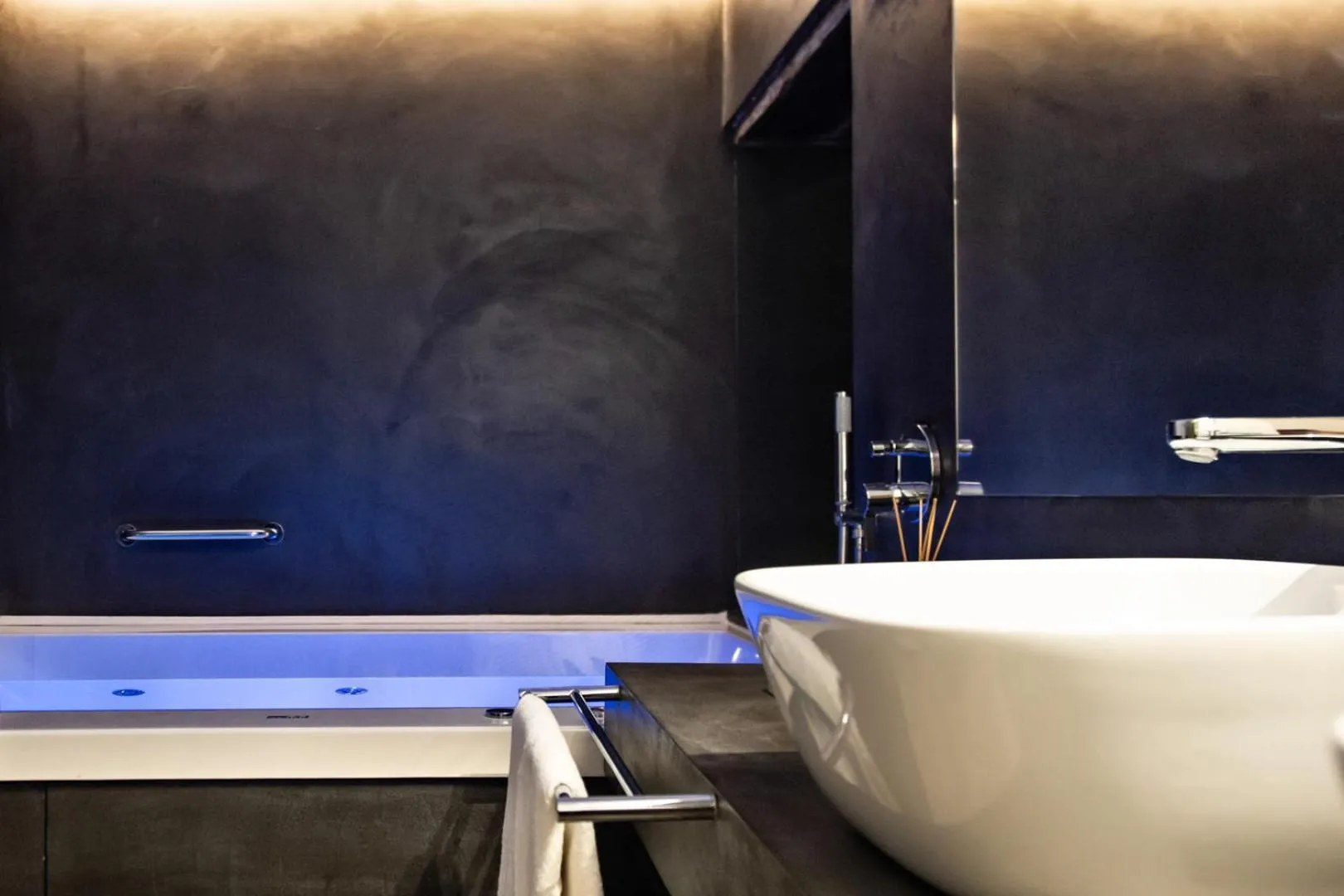 Shower in Artemisia Domus - Centro Storico