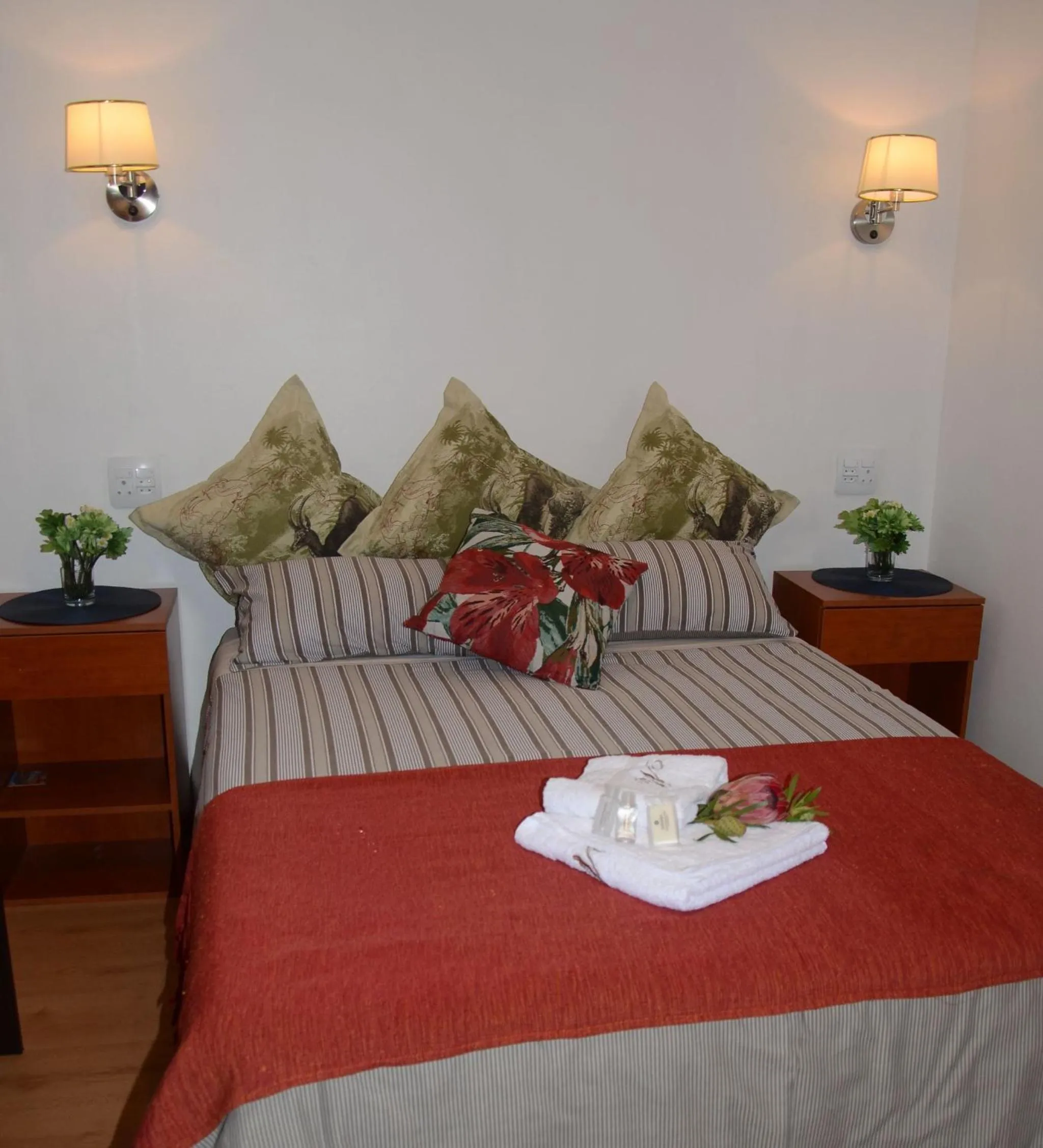 Bed in Magnolia Place Guest Houses