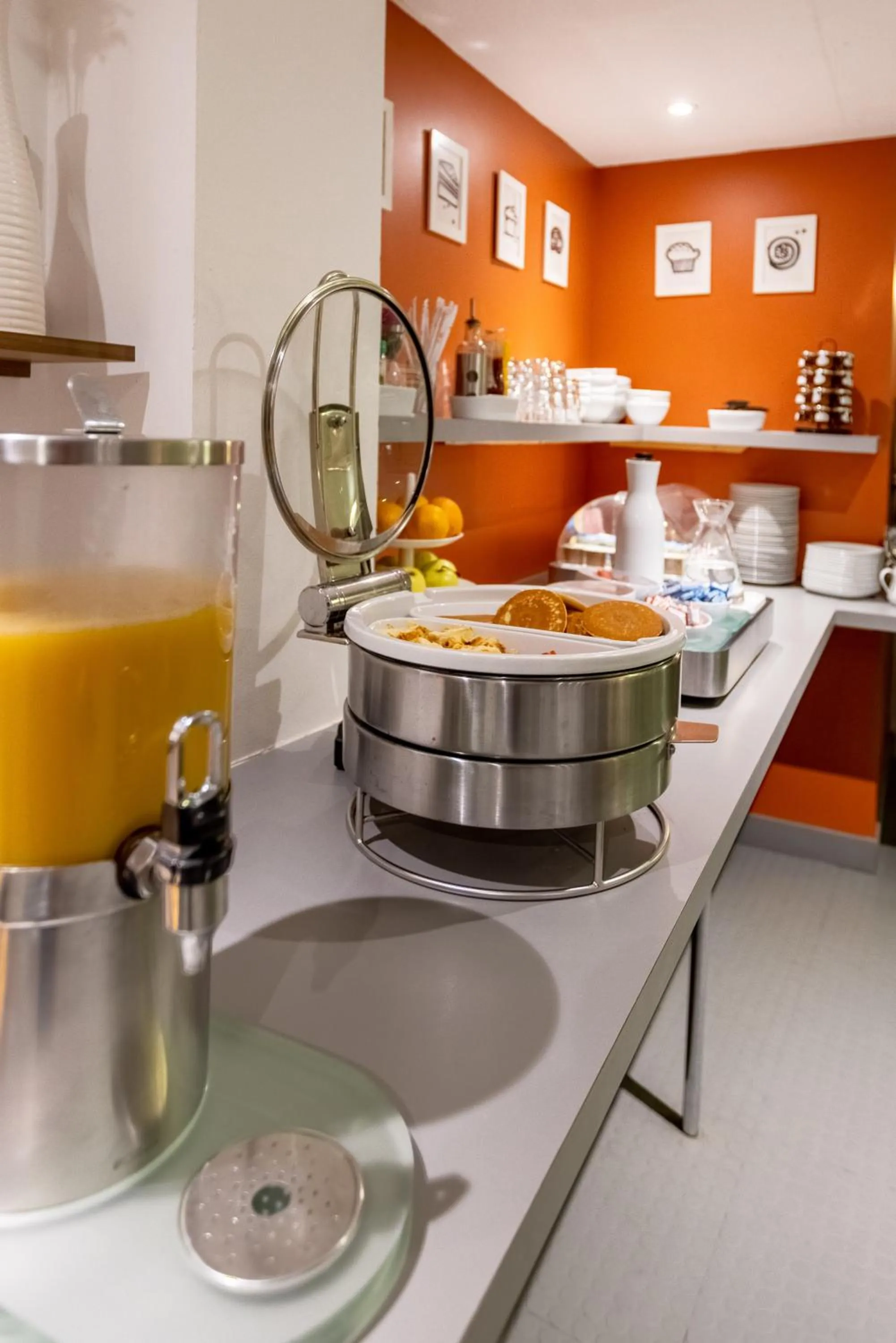 Breakfast in Hôtel Princes de Catalogne