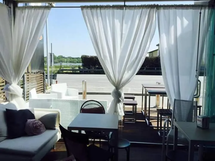 Day in Camera & Caffè Cenni