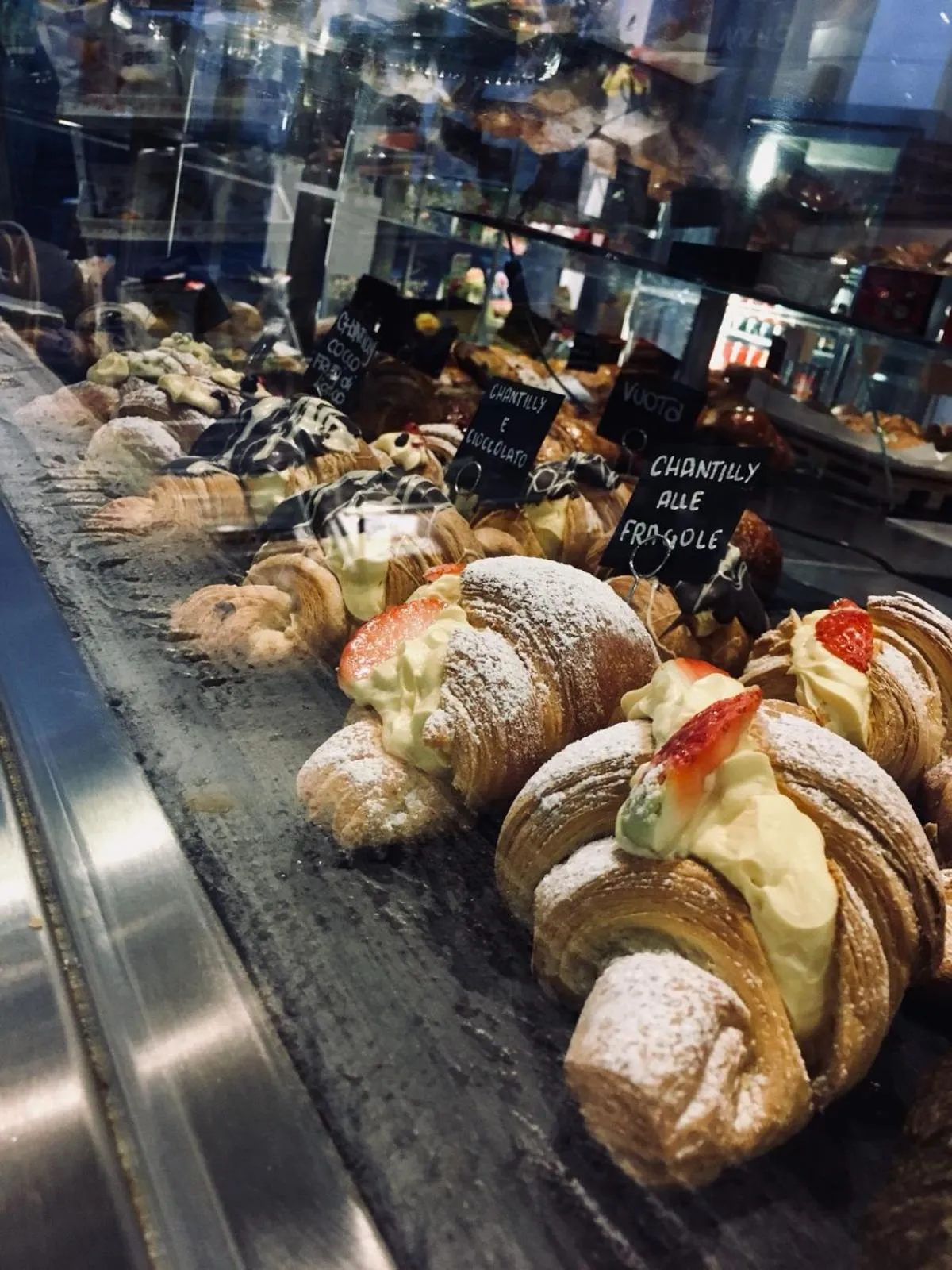 Lounge or bar in Camera & Caffè Cenni