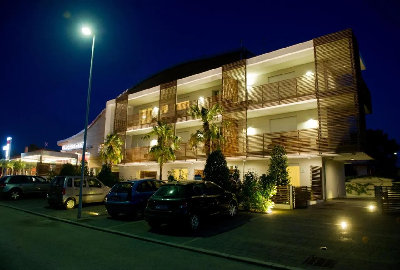 Camera & Caffè Cenni