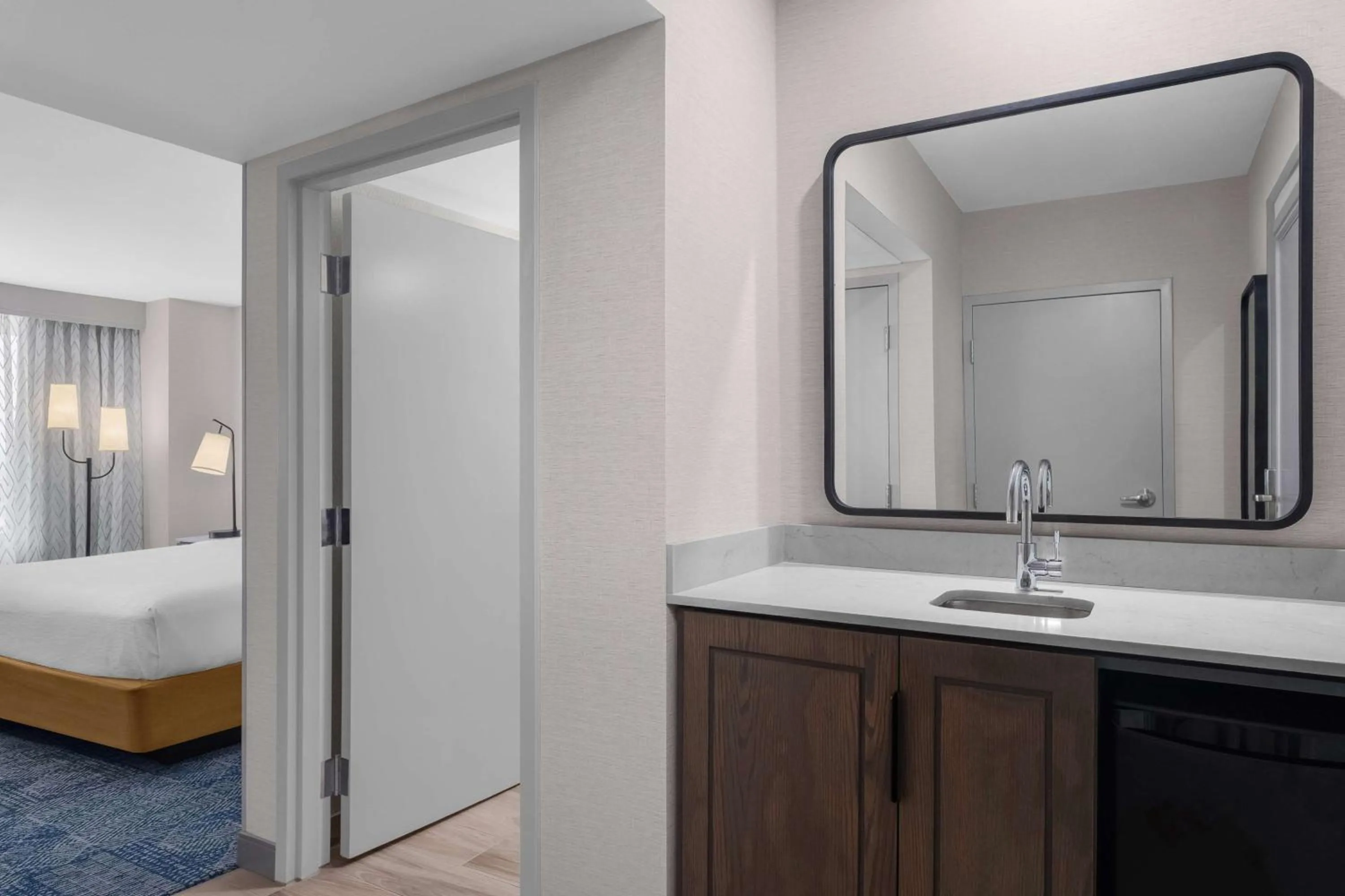 Other, Bed in Embassy Suites by Hilton El Paso