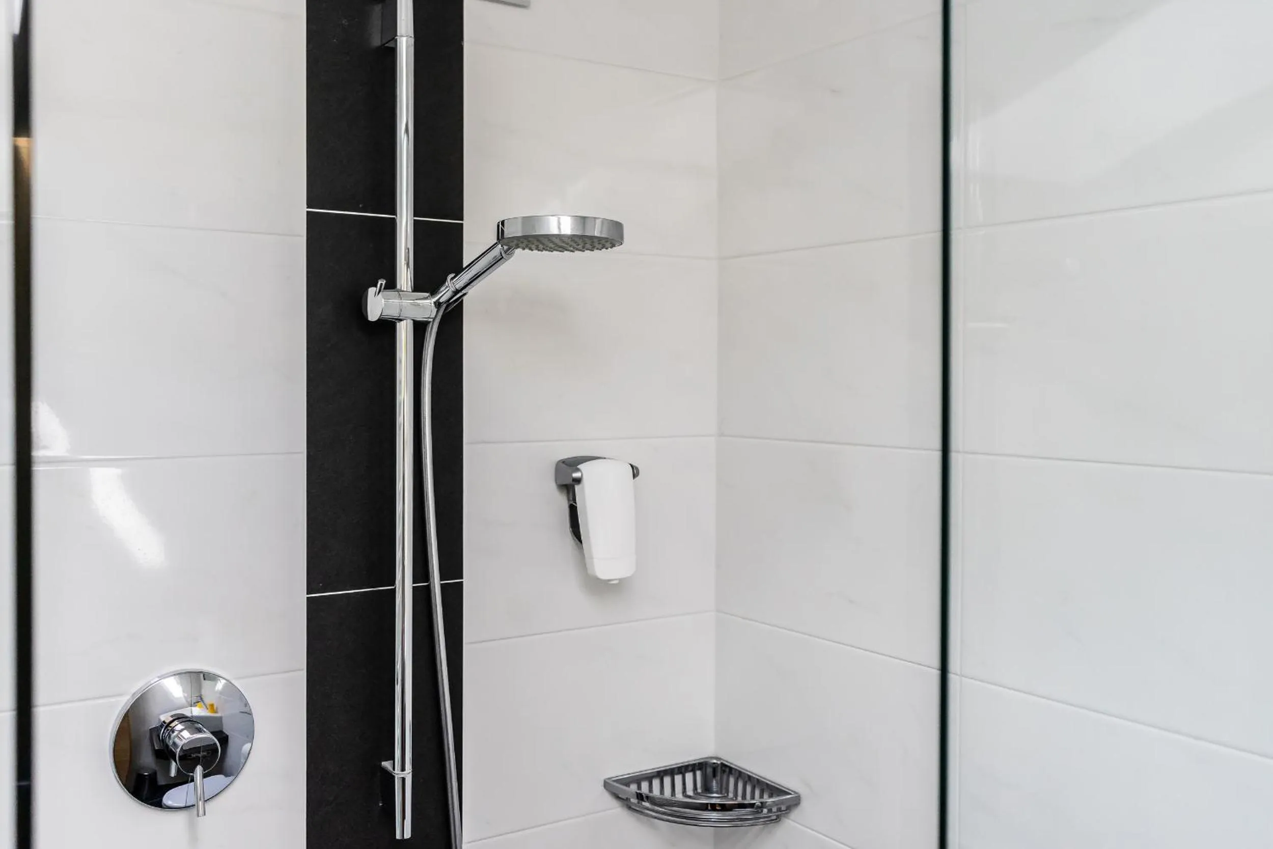 Shower in Hotel Feldrand