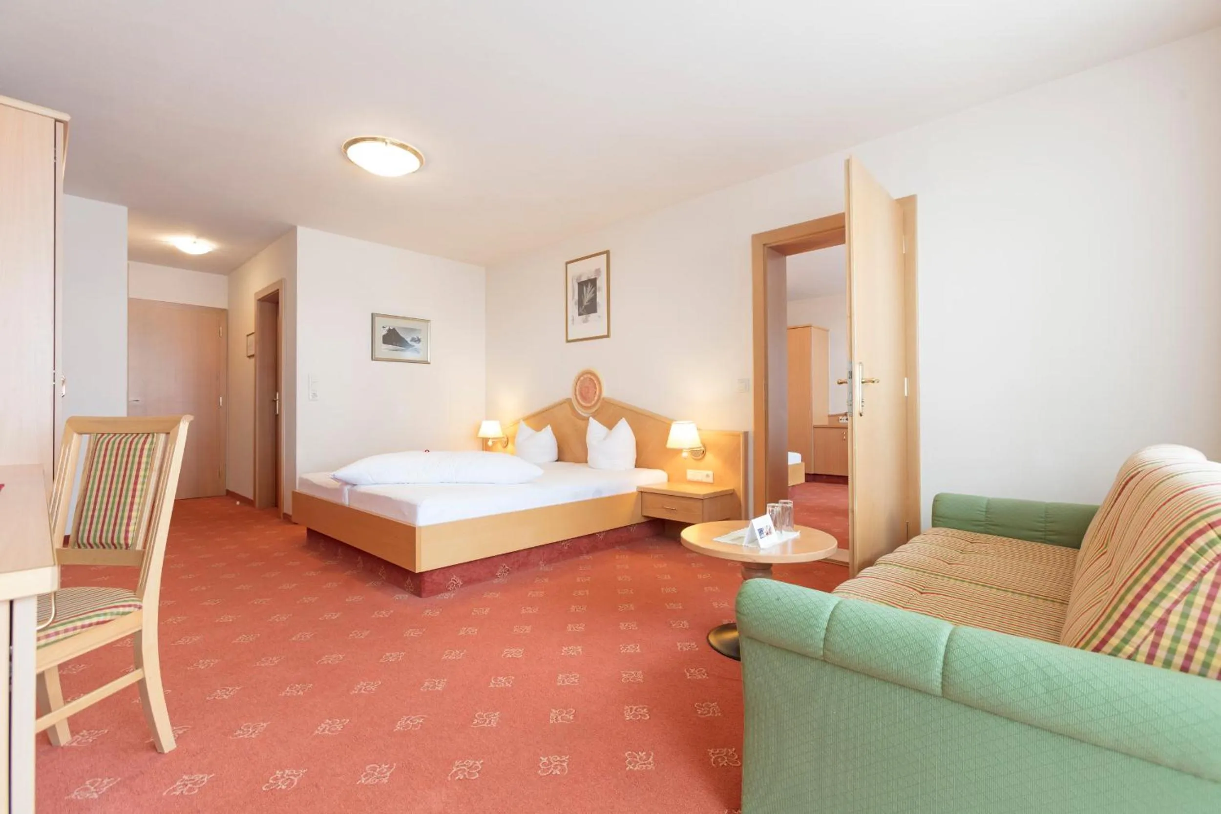 Photo of the whole room, Bed in Hotel Andreas Hofer