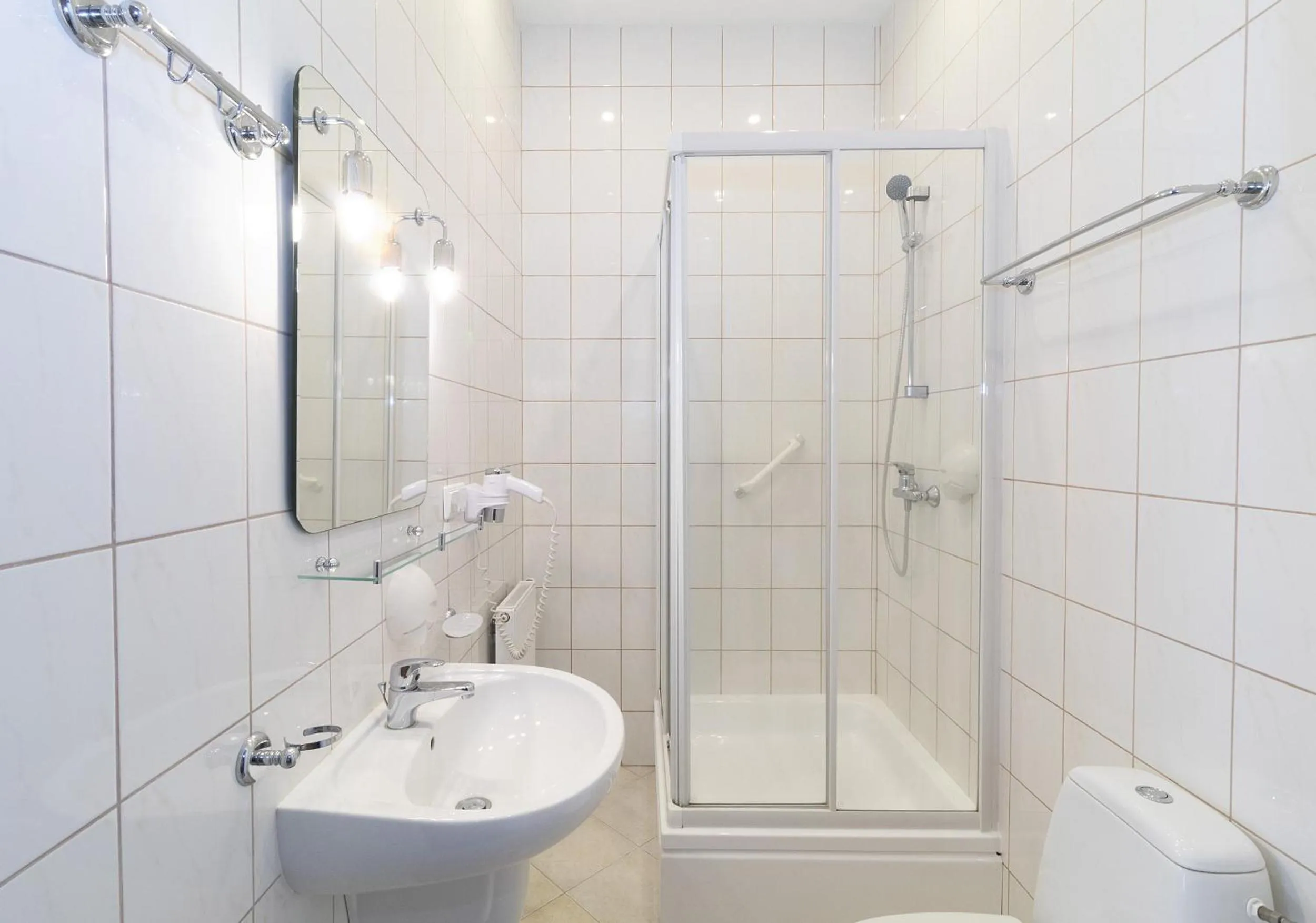 Shower in Hotel Jan Sander