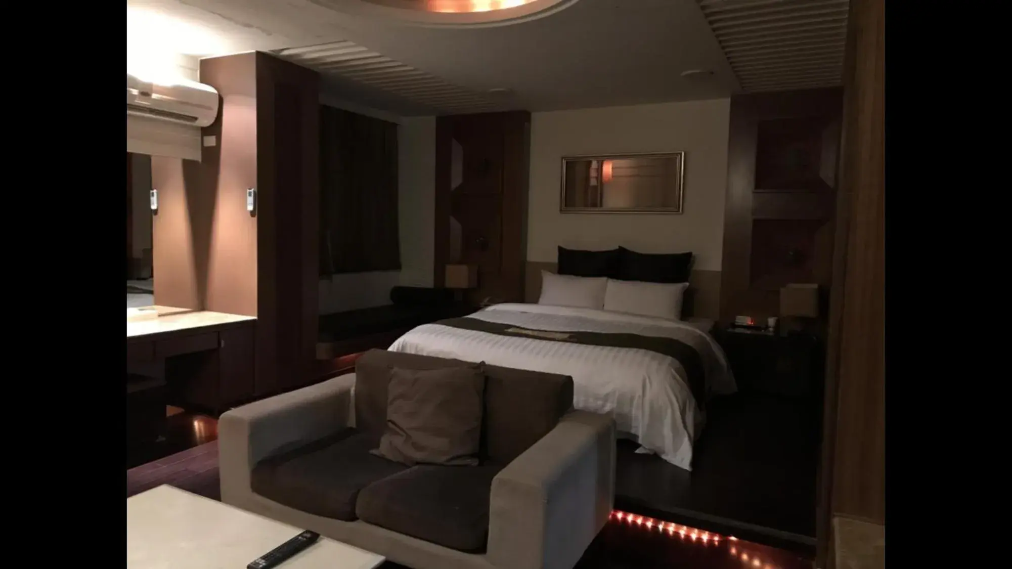 Queen Room with Spa Bath in Yatelanda Motel Queen Room with Spa Bath in Yatelanda Motel