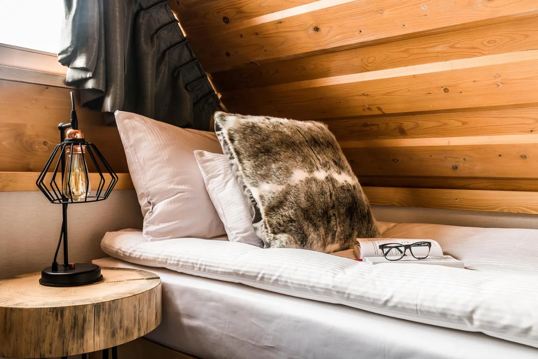 Bedroom, Bed in Willa Szymaszkowa