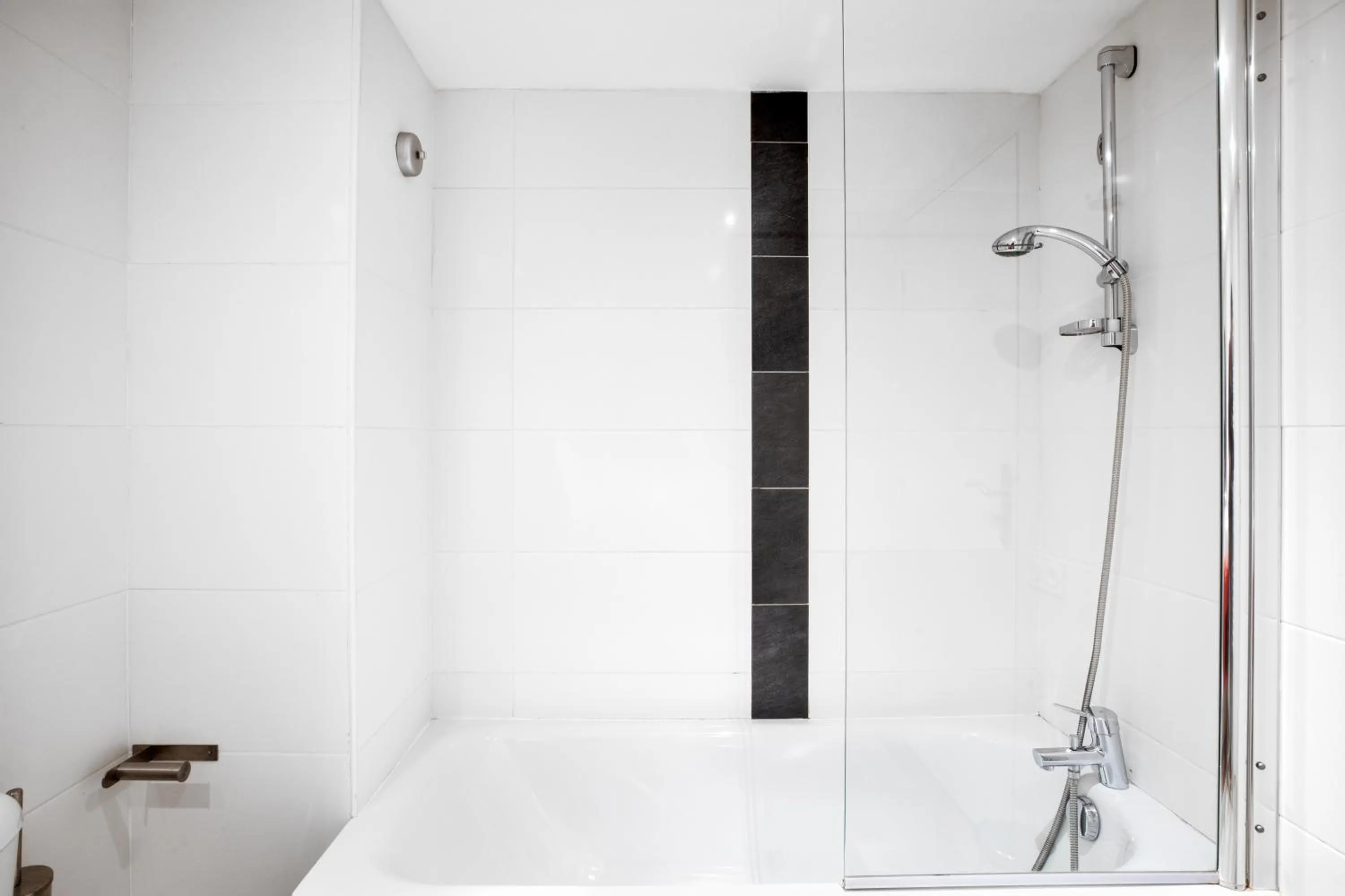 Bathroom in SOWELL RESIDENCES Pierre Blanche