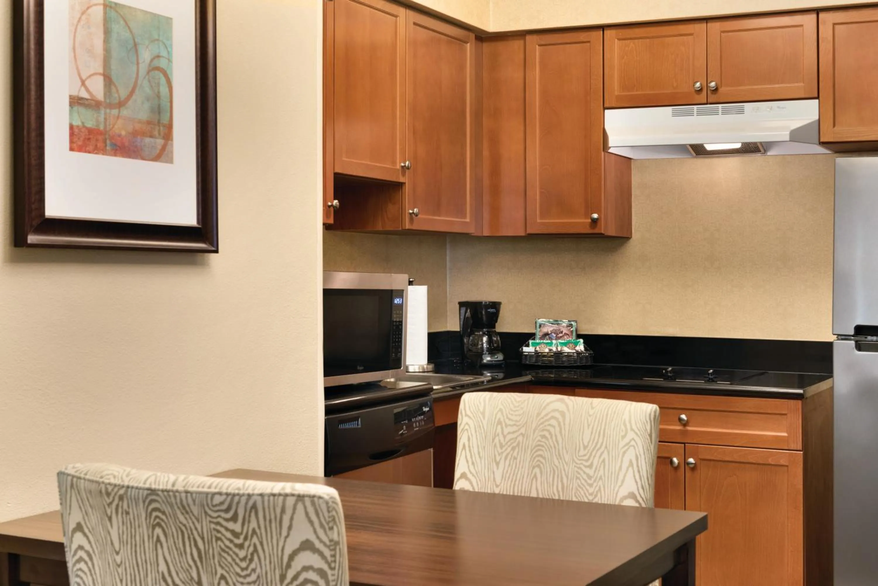 Kitchen or kitchenette in Homewood Suites Grand Rapids