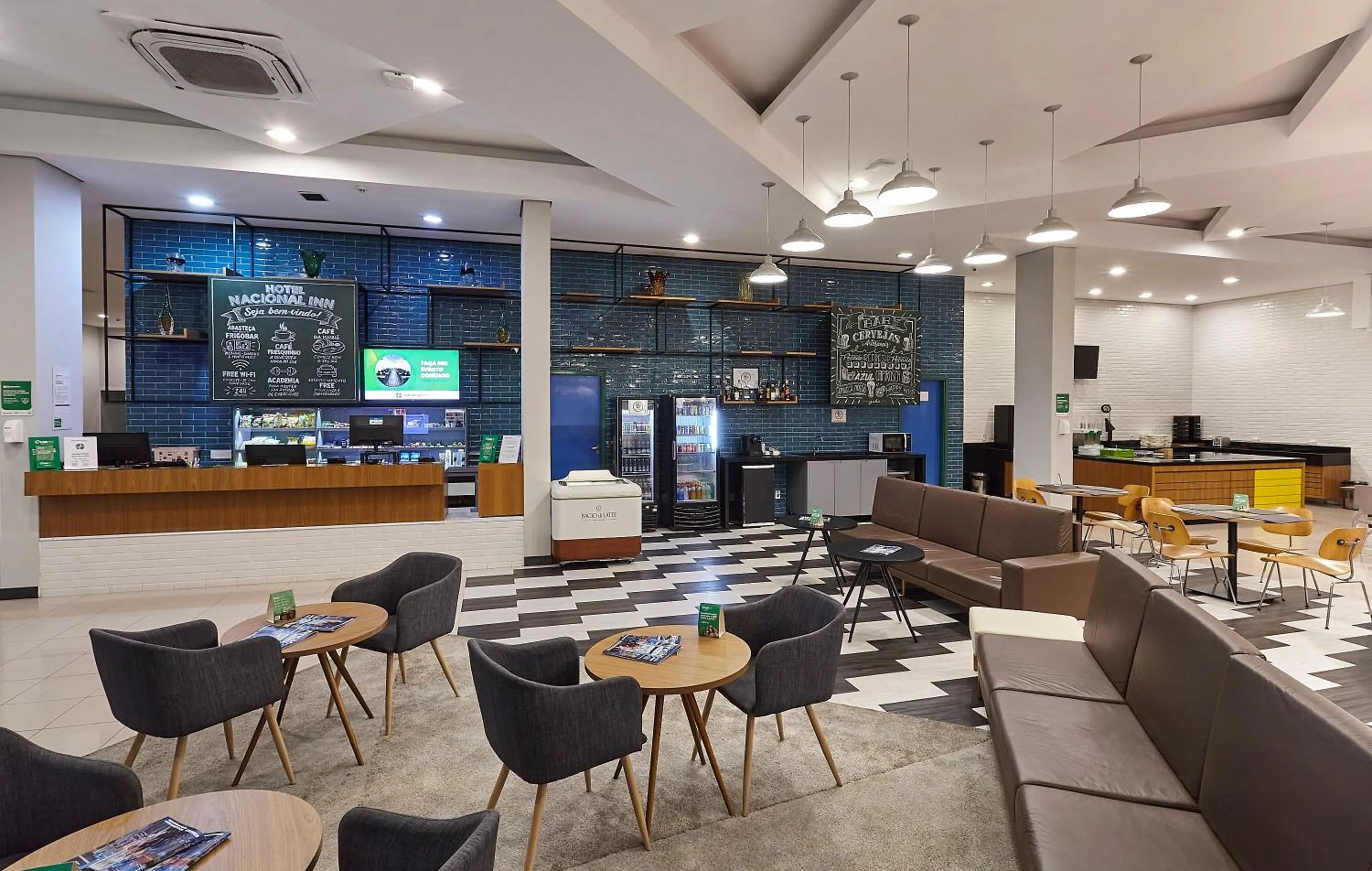 Lobby or reception in Hotel Nacional Inn Bauru