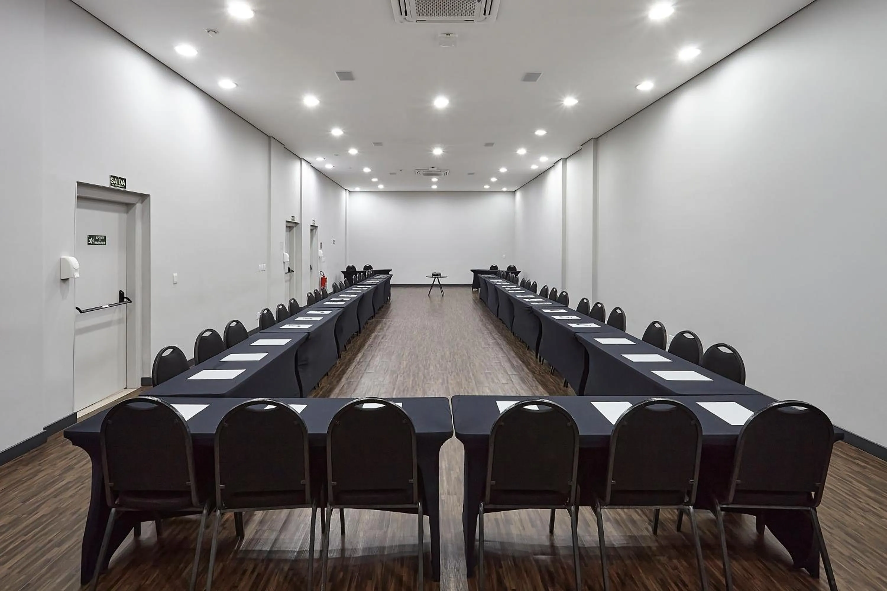 Meeting/conference room in Hotel Nacional Inn Bauru