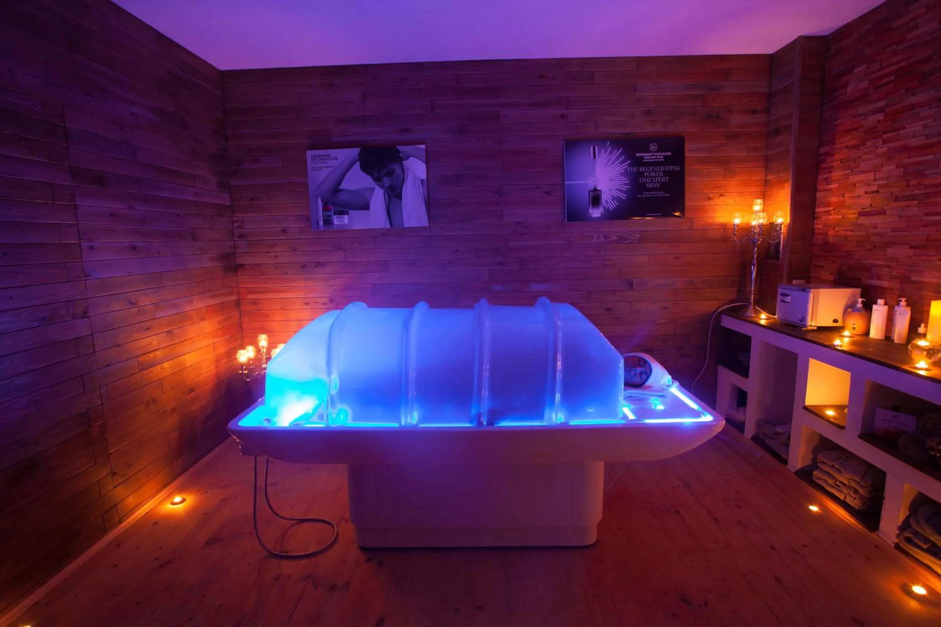 Hot Tub in Chateau Mere