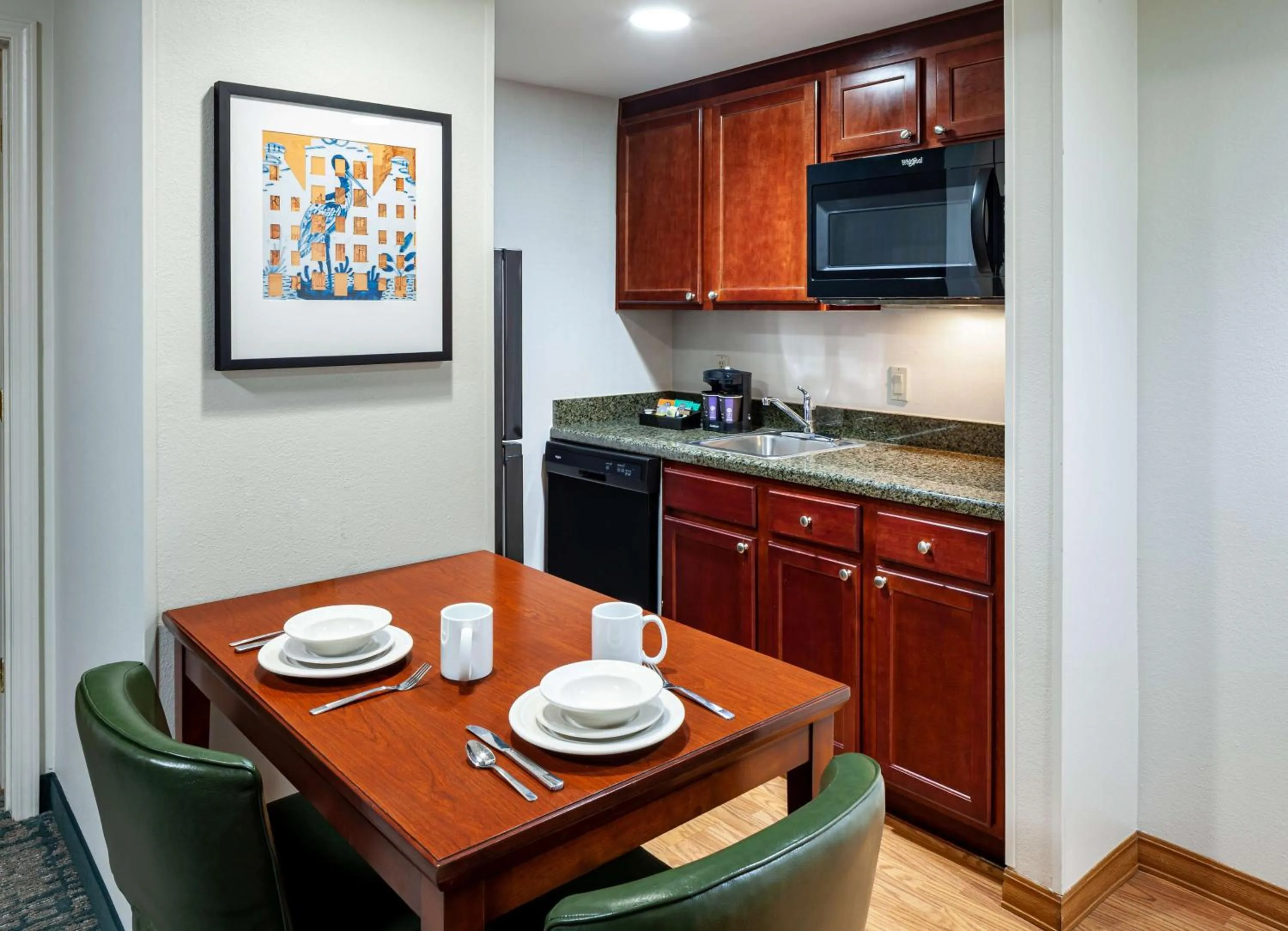 Kitchen or kitchenette in Homewood Suites by Hilton Gainesville