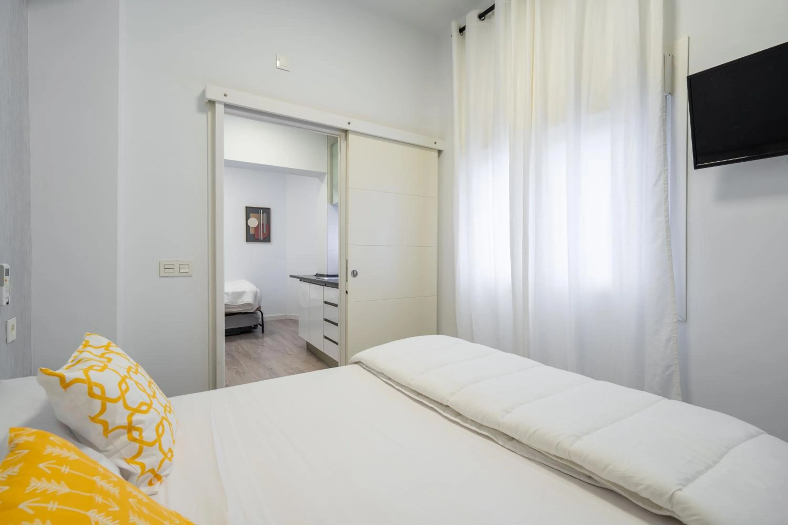 Bed in BF Rooms Almeria Centro
