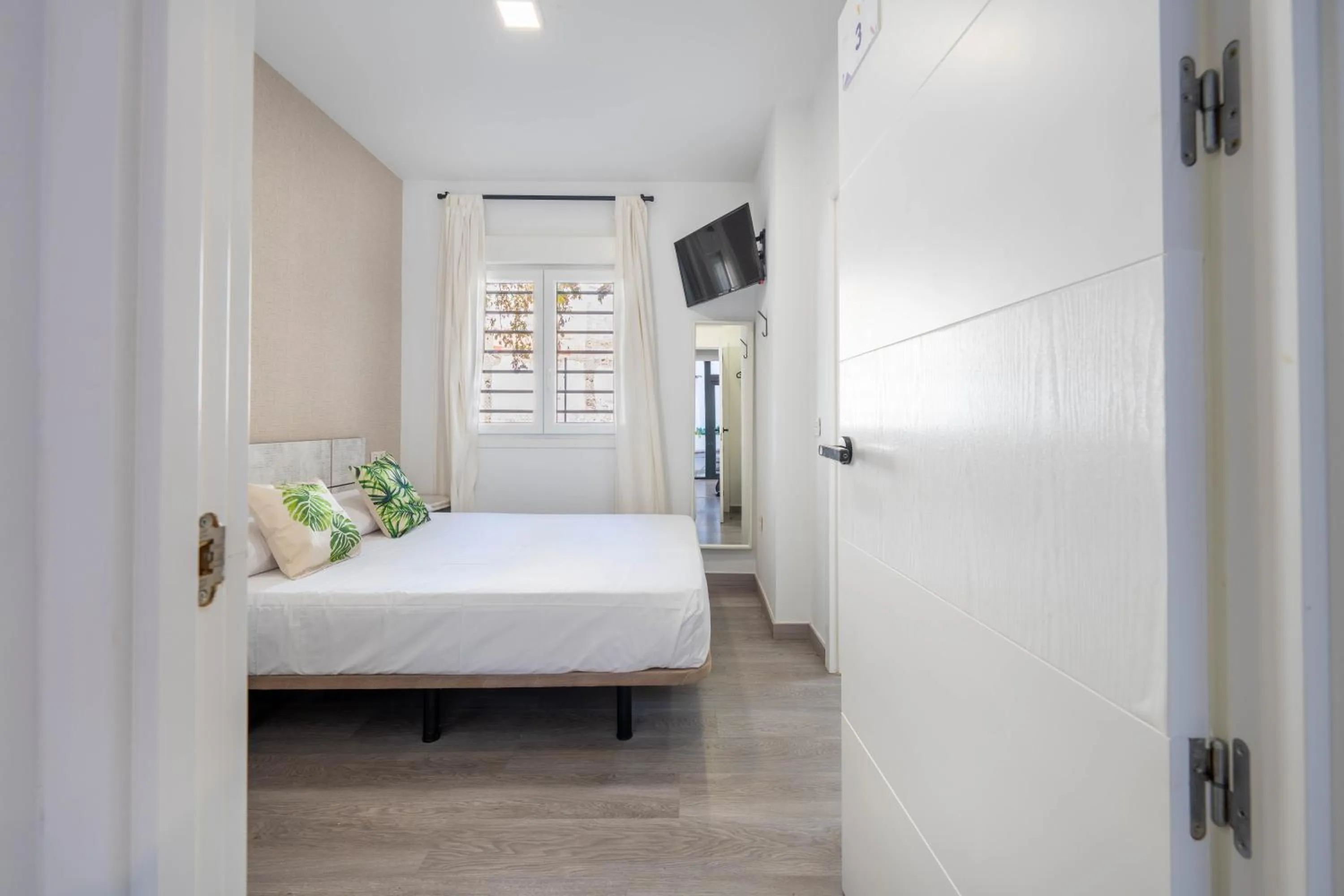 Bed in BF Rooms Almeria Centro