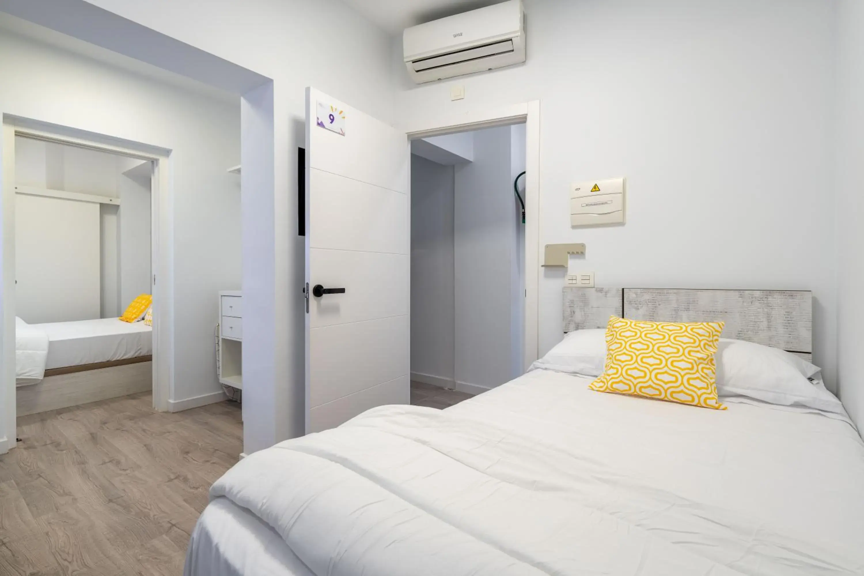 Triple Room in BF Rooms Almeria Centro Triple Room in BF Rooms Almeria Centro