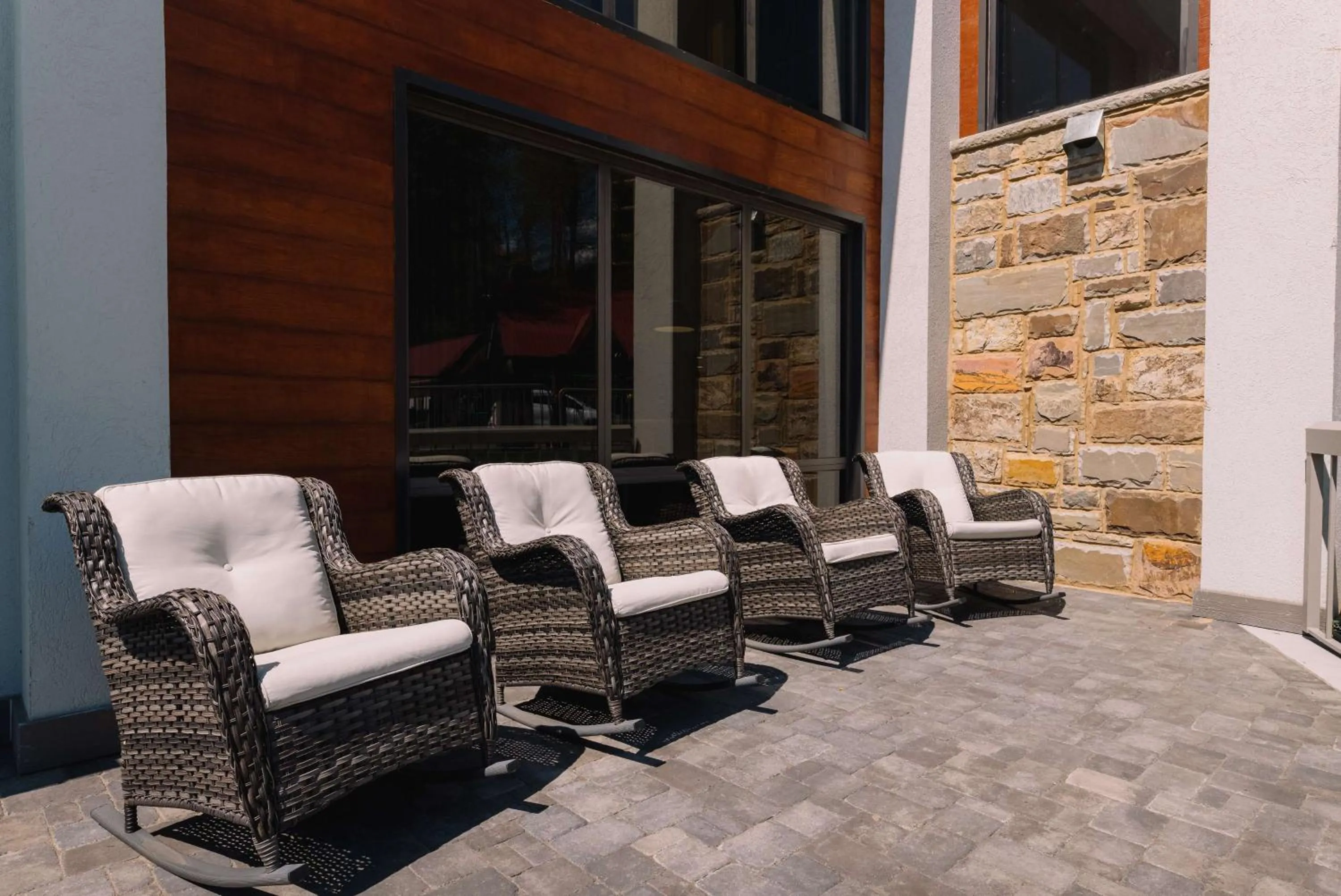 Patio in Hampton Inn Gatlinburg