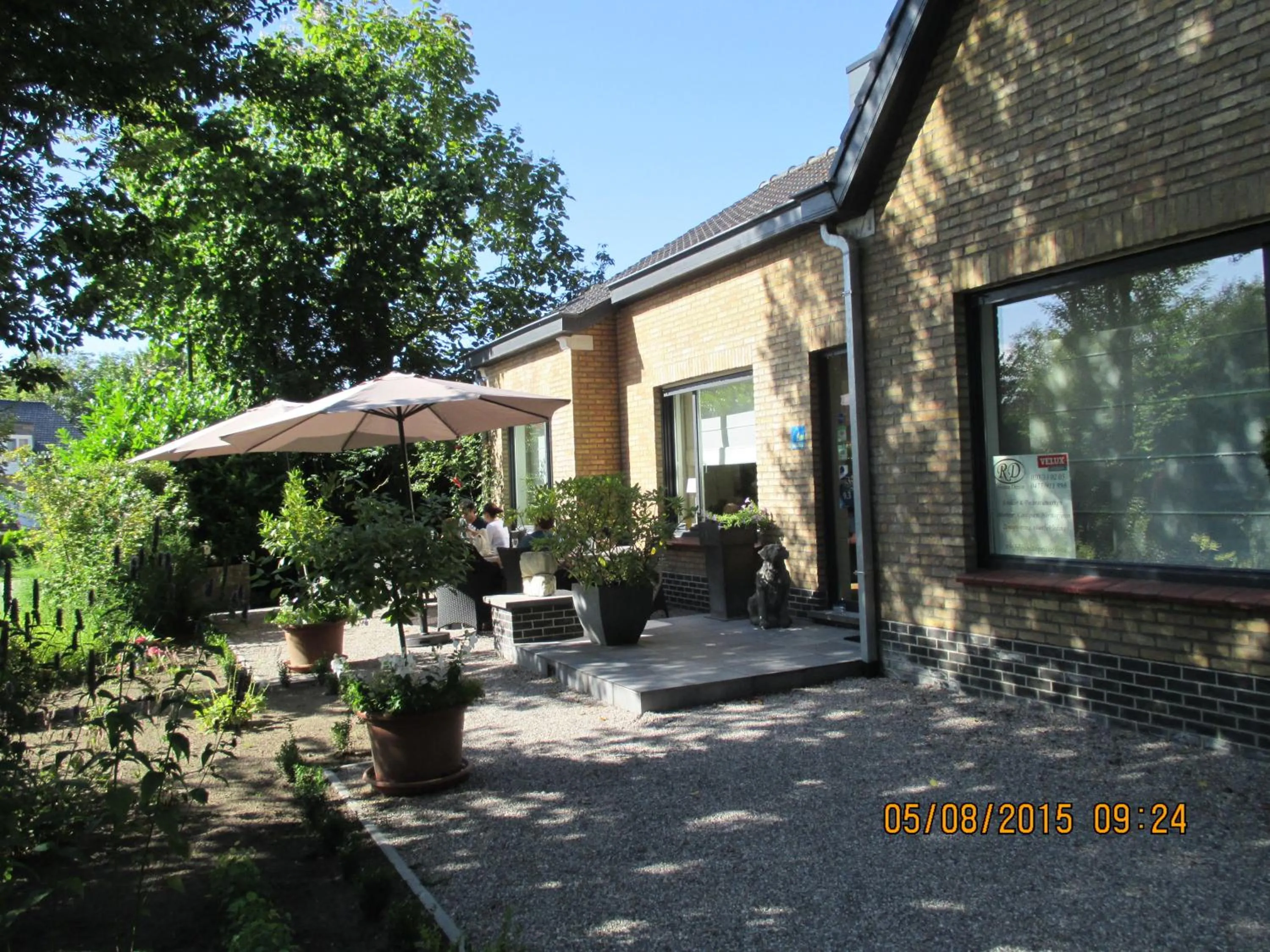 Patio in B&B Roseland
