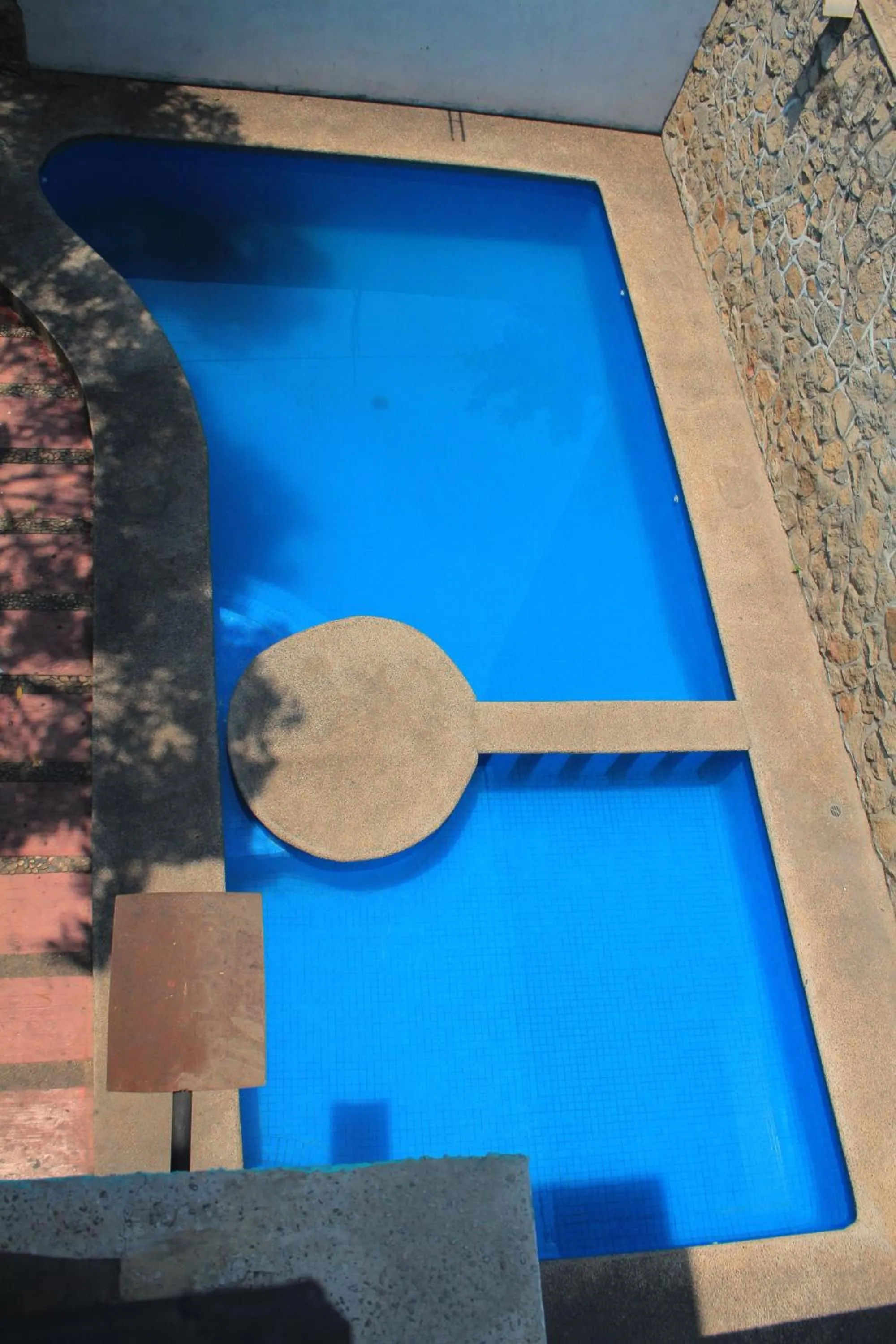 Pool view in Hotel Avenida