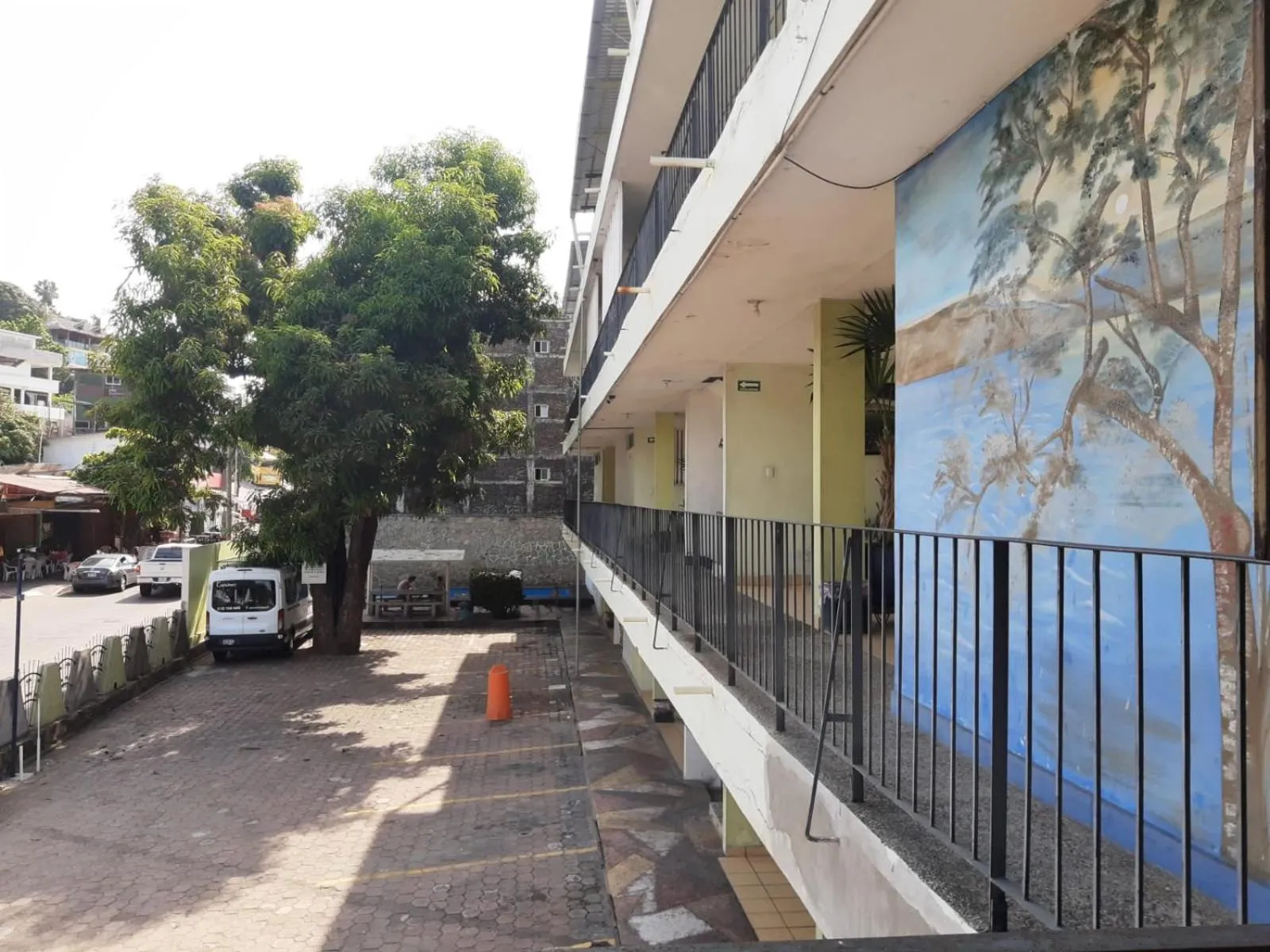 Property building in Hotel Avenida