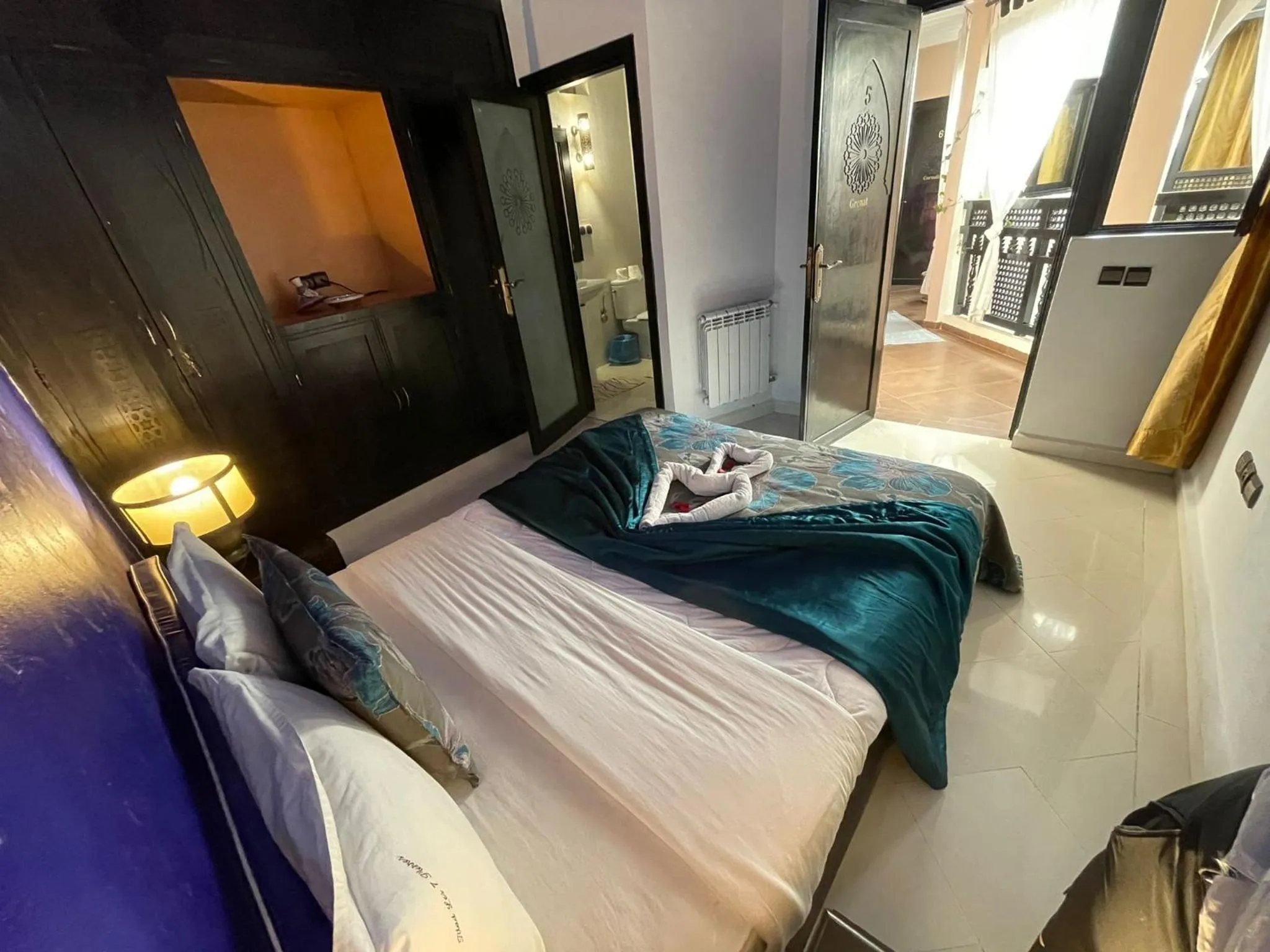 Photo of the whole room, Bed in Riad 7 Pierres