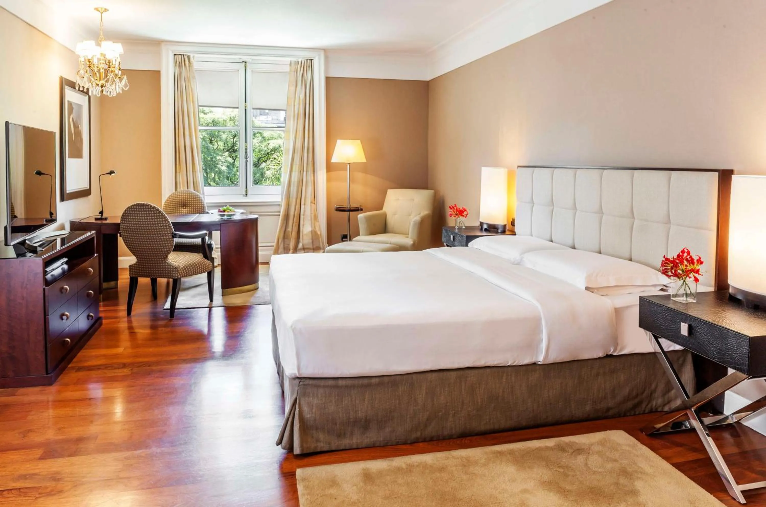 Bedroom, Bed in Palacio Duhau - Park Hyatt Buenos Aires