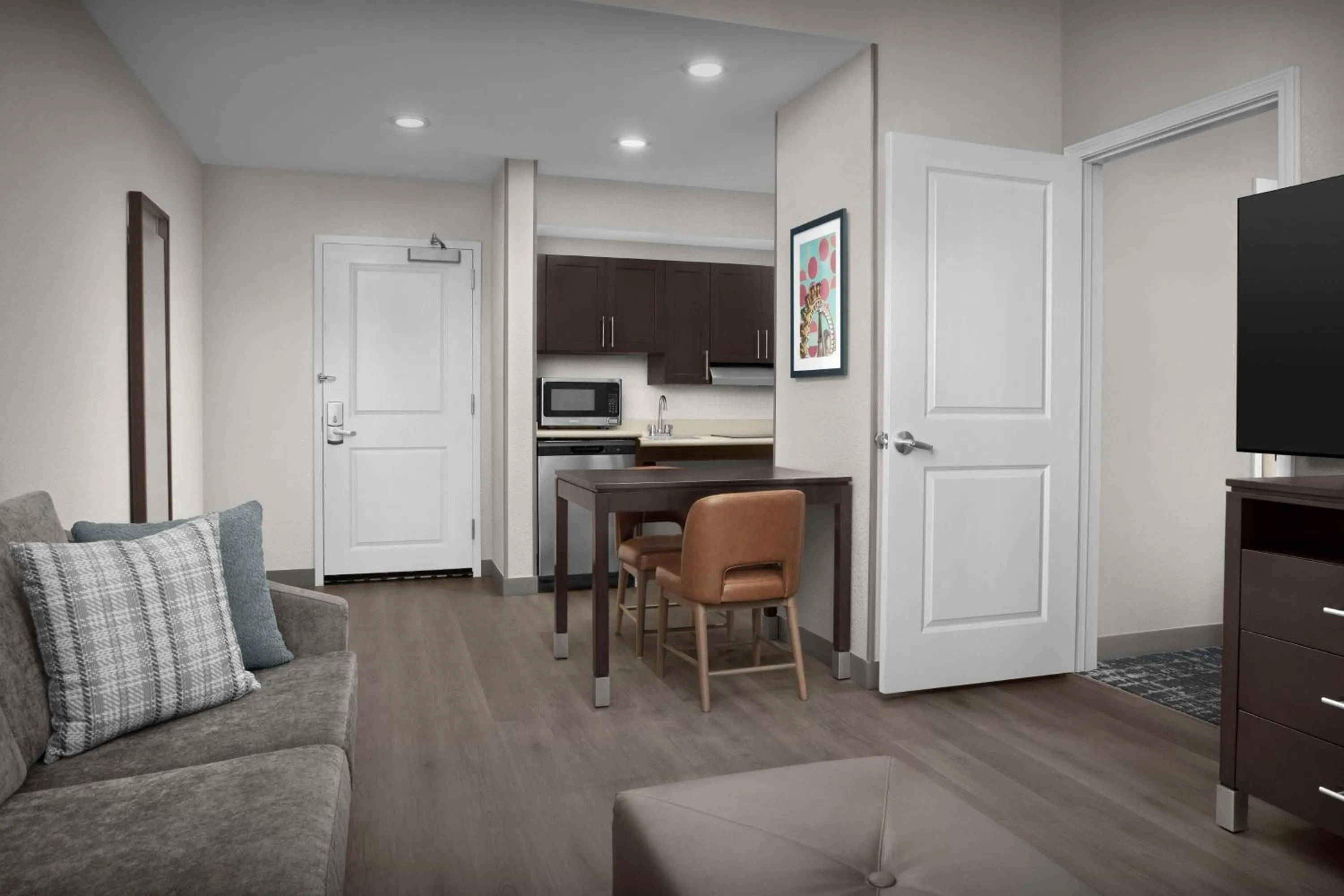 Kitchen or kitchenette in Homewood Suites by Hilton Orlando Airport