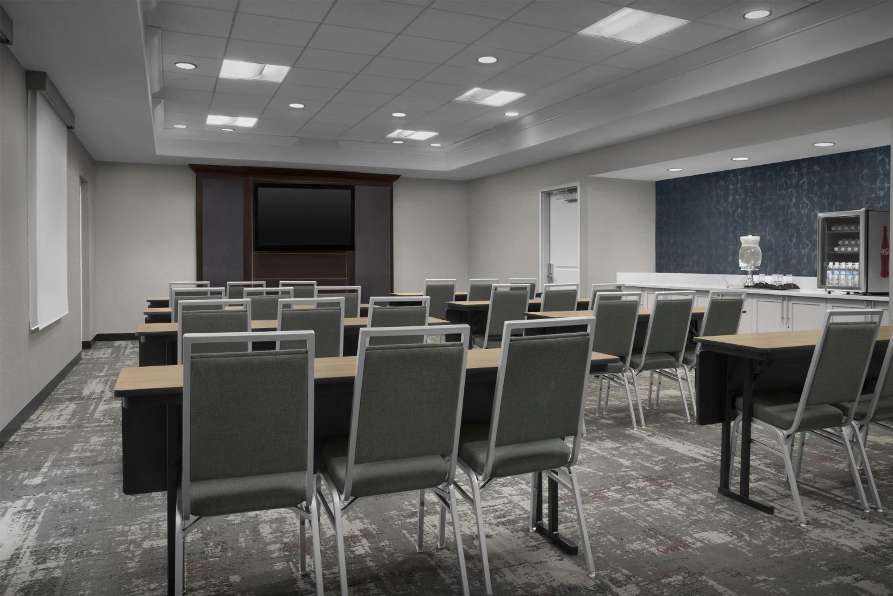 Meeting/conference room in Homewood Suites by Hilton Orlando Airport