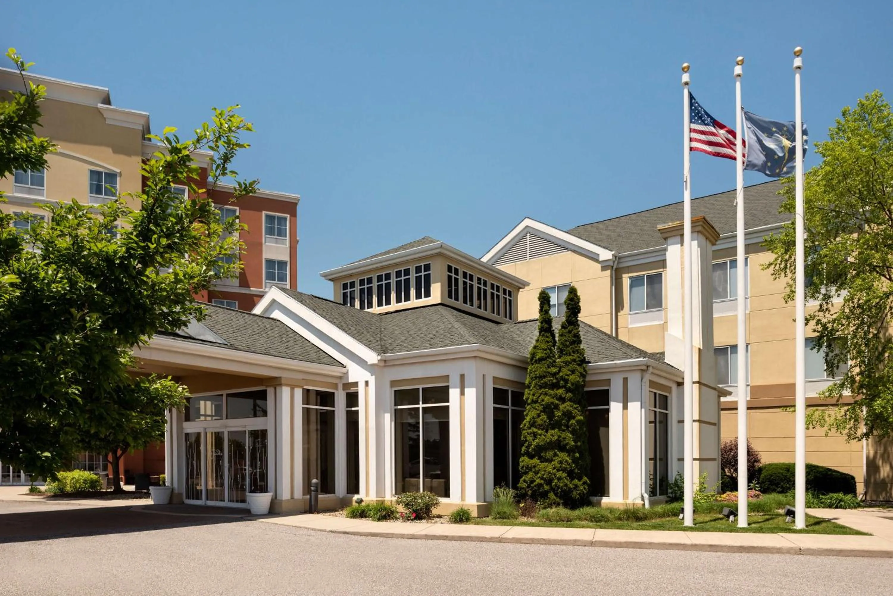 Property building in Hilton Garden Inn Fort Wayne