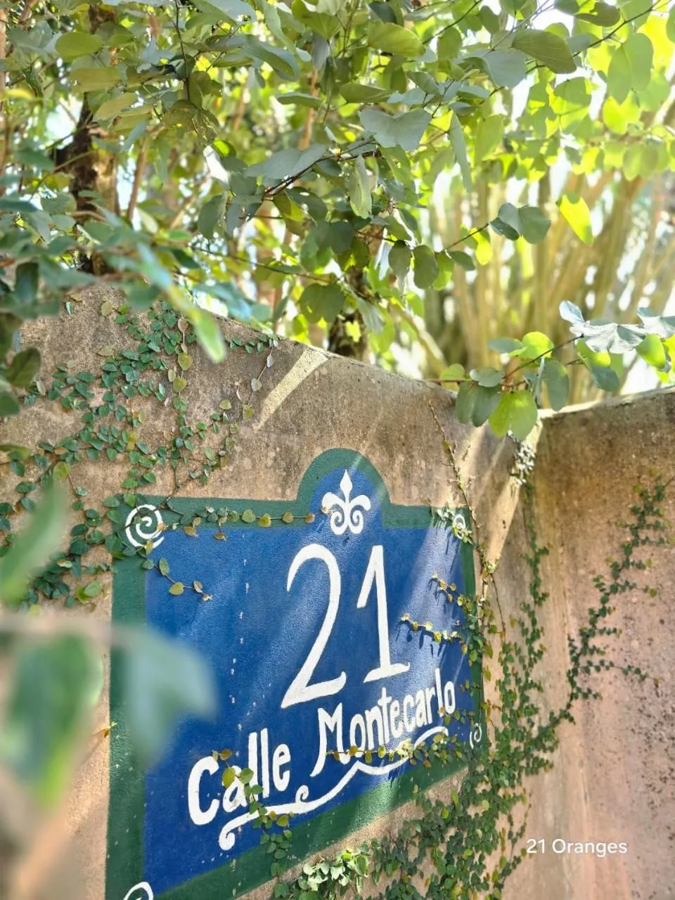 Facade/entrance in Posada 21 Oranges