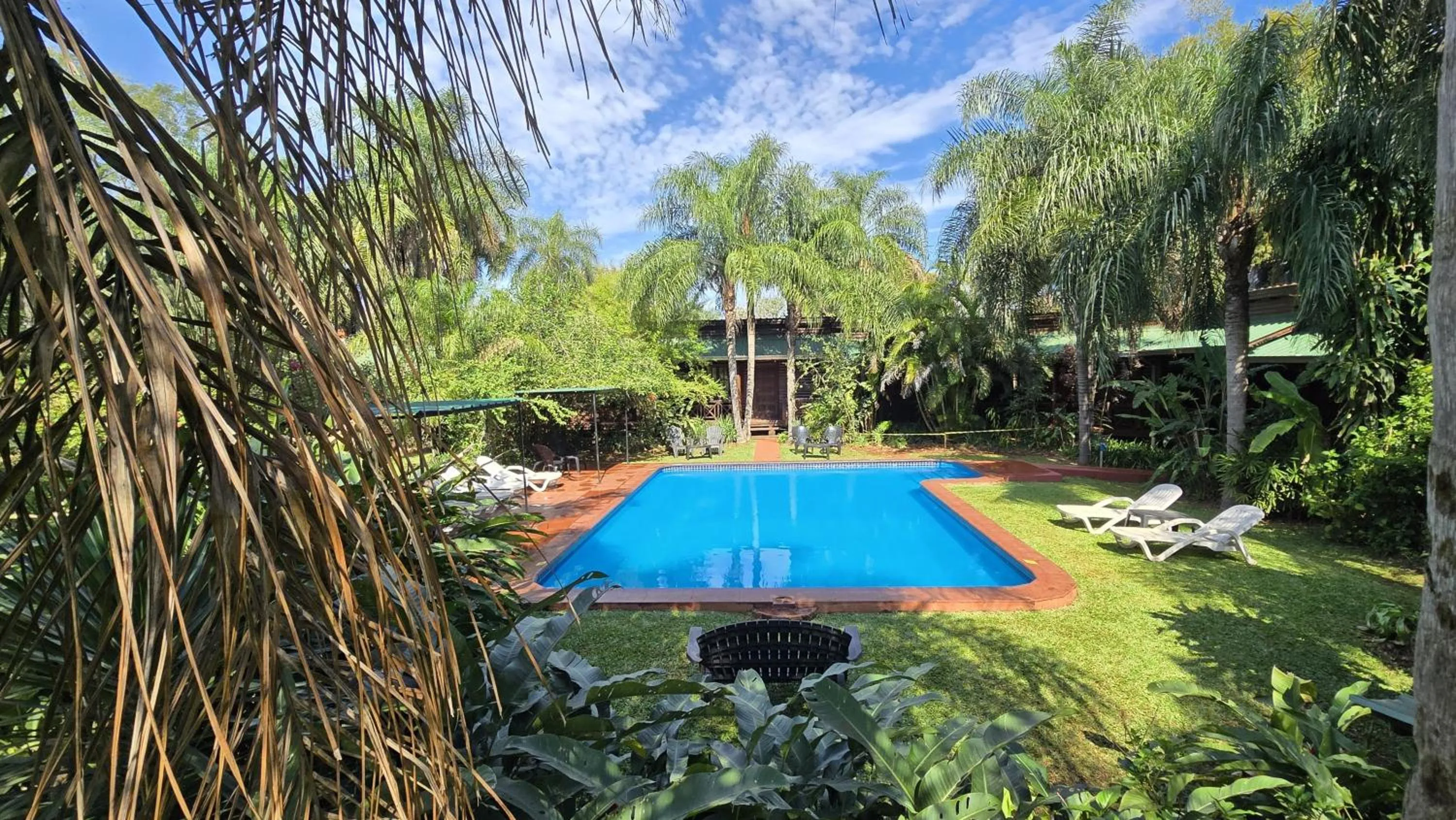 Swimming pool in Posada 21 Oranges