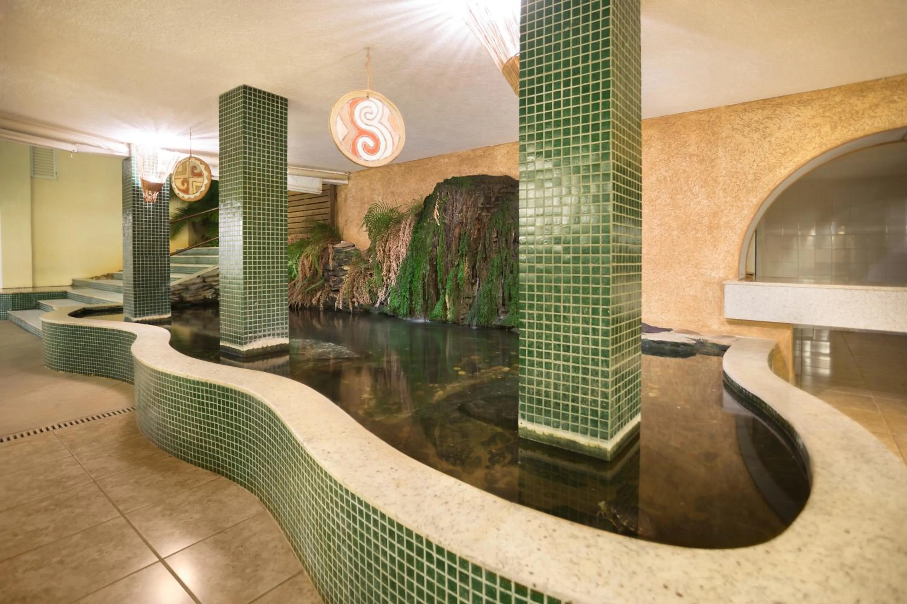 Entertainment in Wetiga Hotel