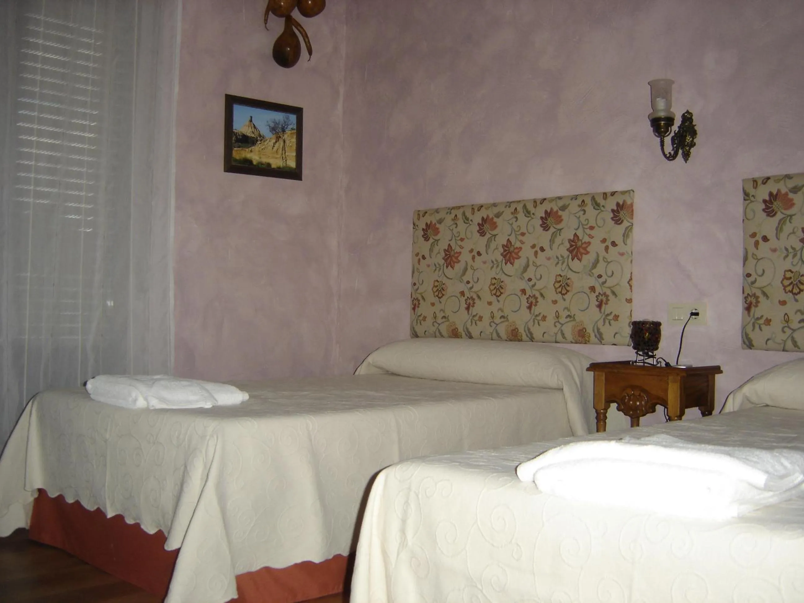 Bed in Agroturismo "La Bardena Blanca II"