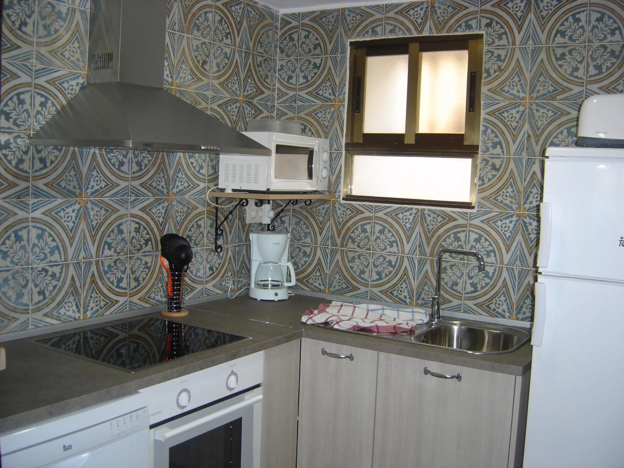 Kitchen or kitchenette in Agroturismo "La Bardena Blanca II"