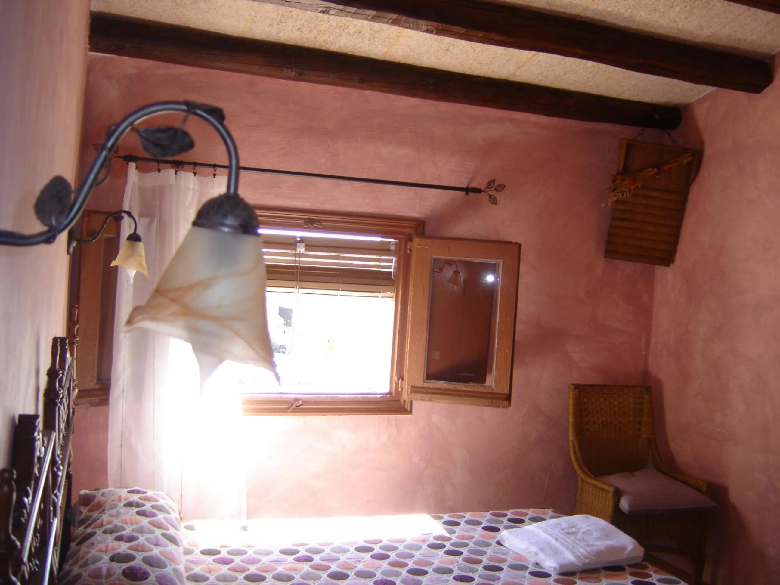 Bed in Agroturismo "La Bardena Blanca II"