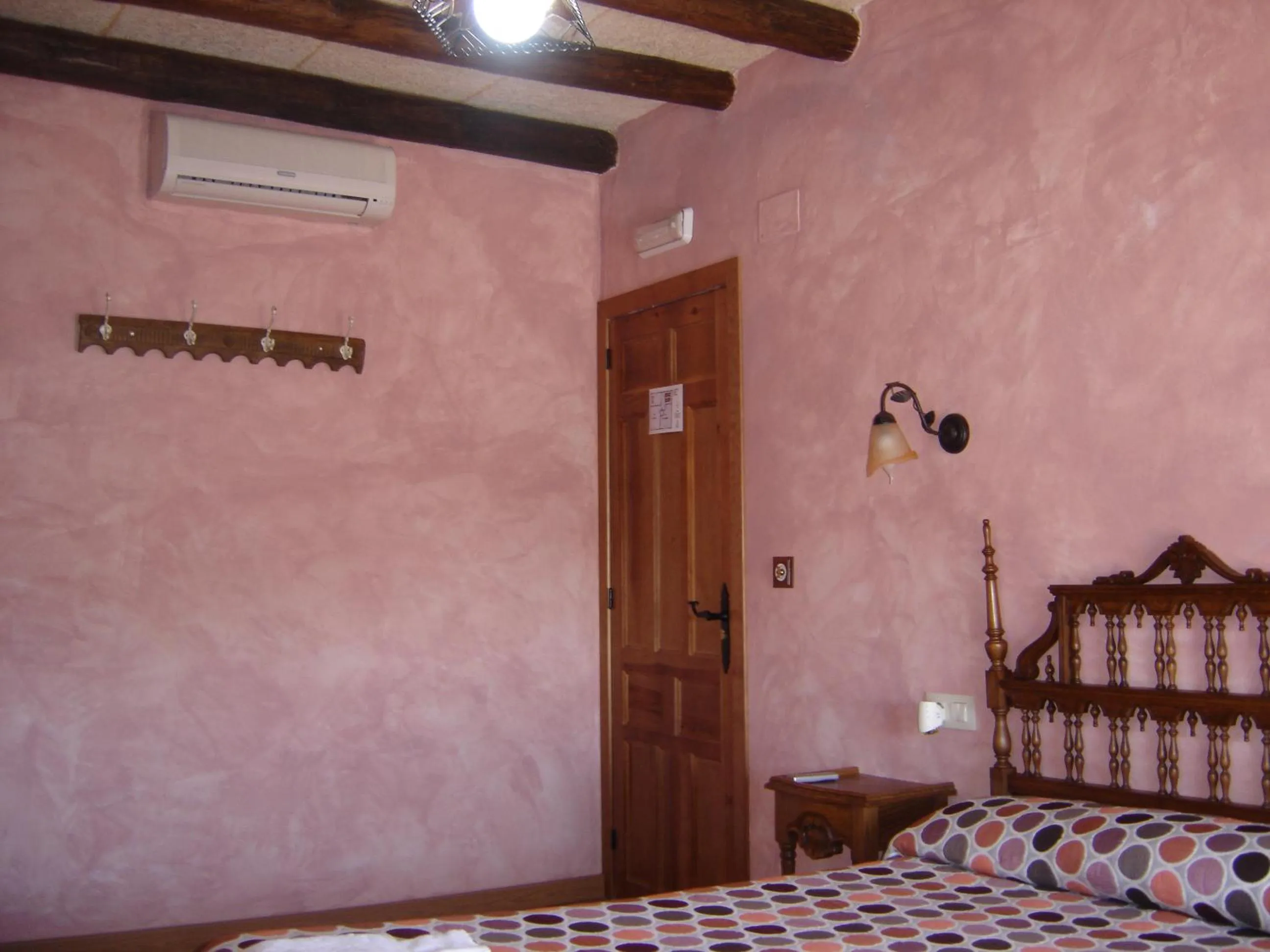 Bed in Agroturismo "La Bardena Blanca II"