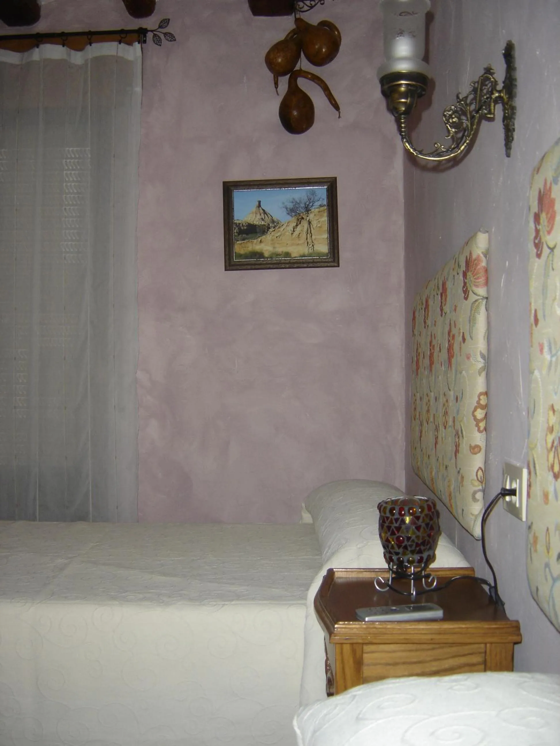 Bed in Agroturismo "La Bardena Blanca II"