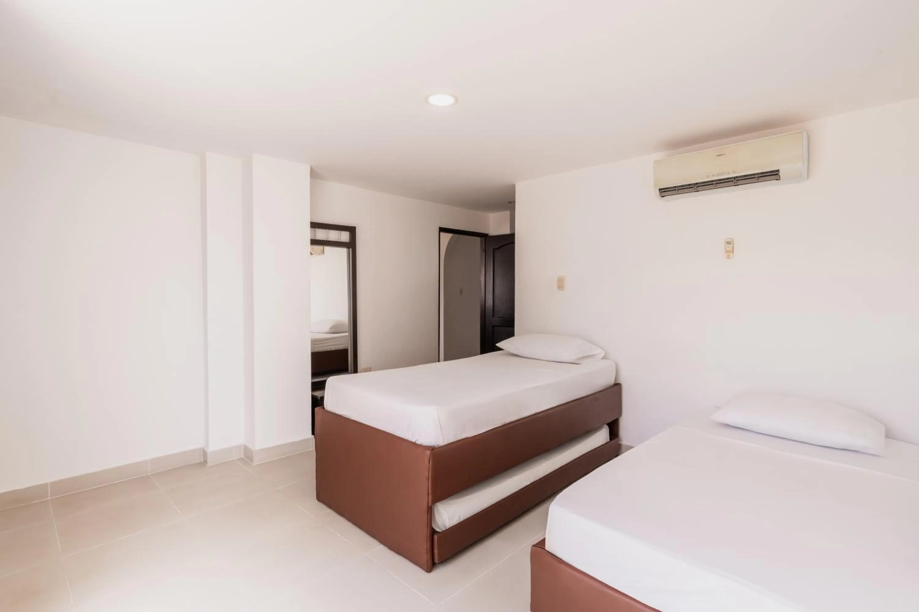 Bedroom, Bed in Aparta Hotel Roca Marina