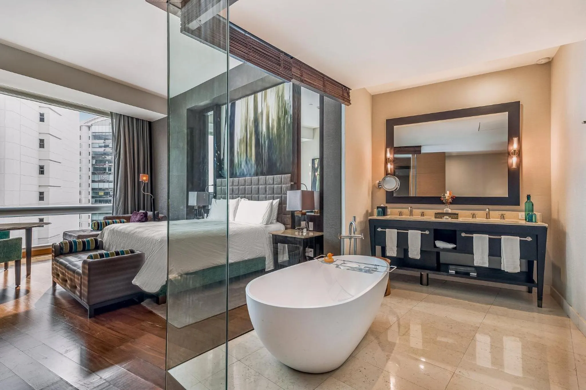 Photo of the whole room in Live Aqua Ciudad de Mexico Bosques de las Lomas