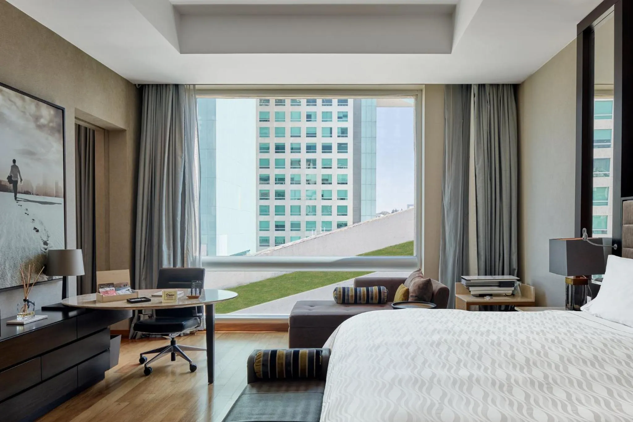 Photo of the whole room, Bed in Live Aqua Urban Resort Mexico