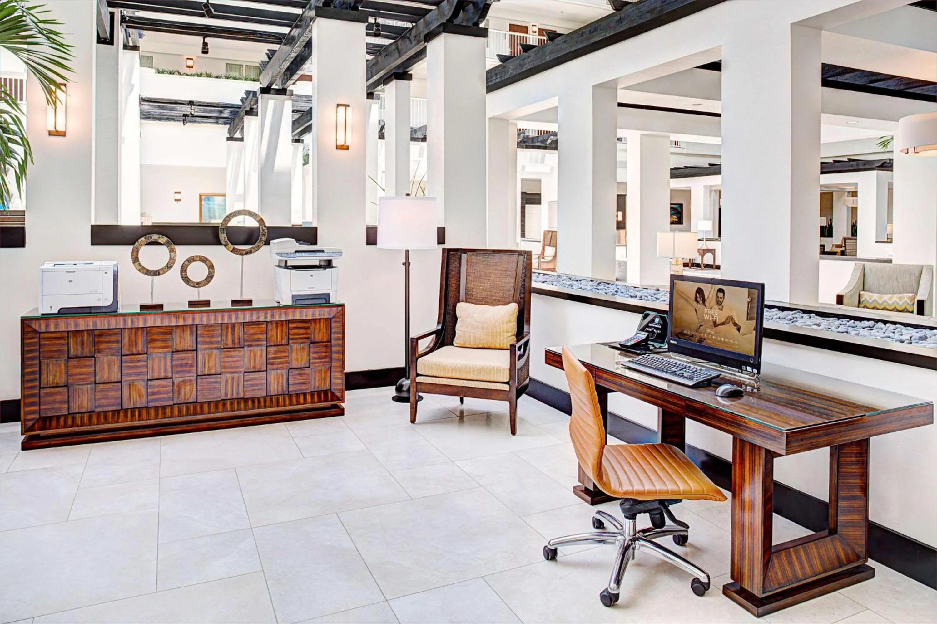 Business facilities in Embassy Suites by Hilton Destin Miramar Beach