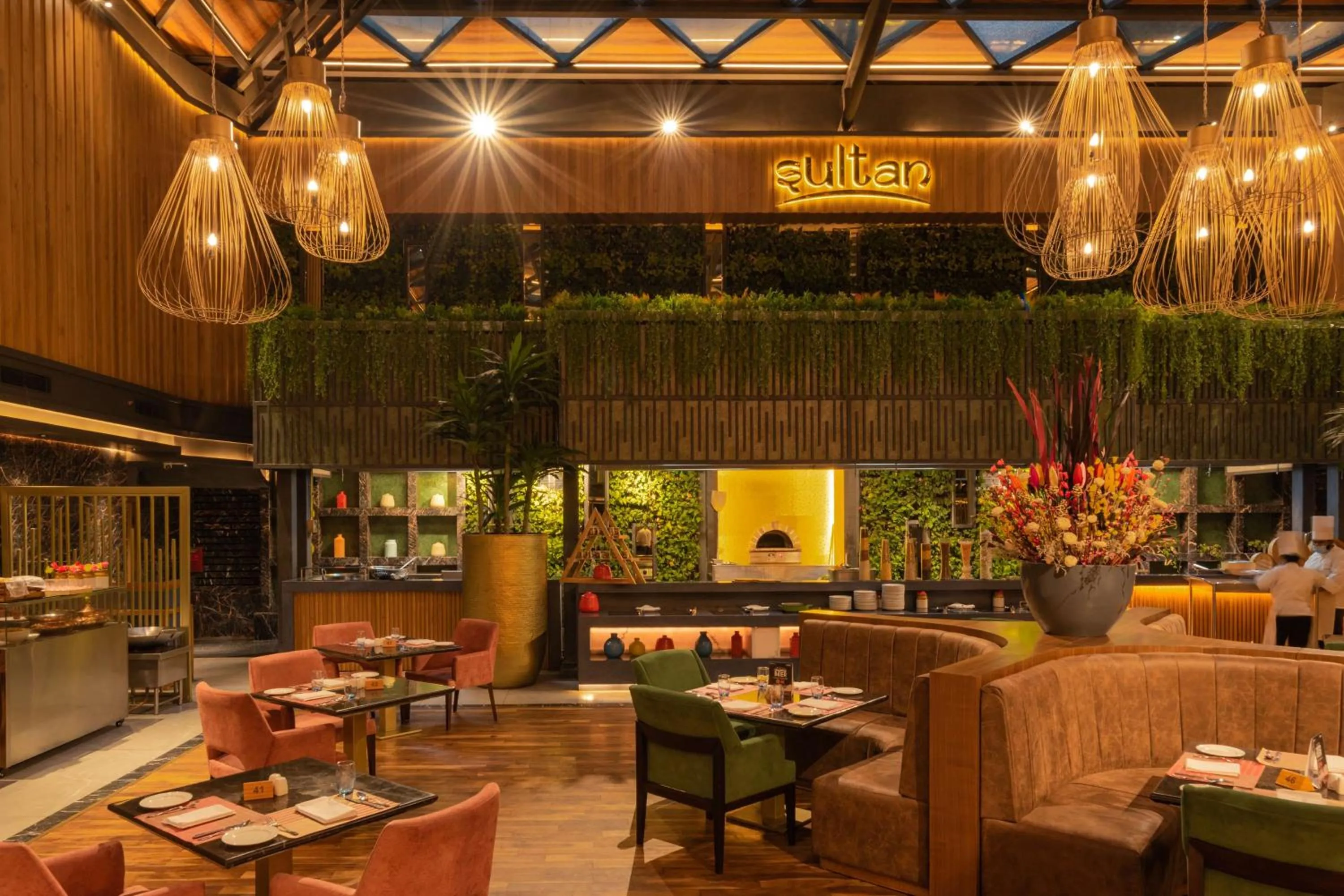 Restaurant/places to eat in Radisson Blu Kaushambi Delhi NCR