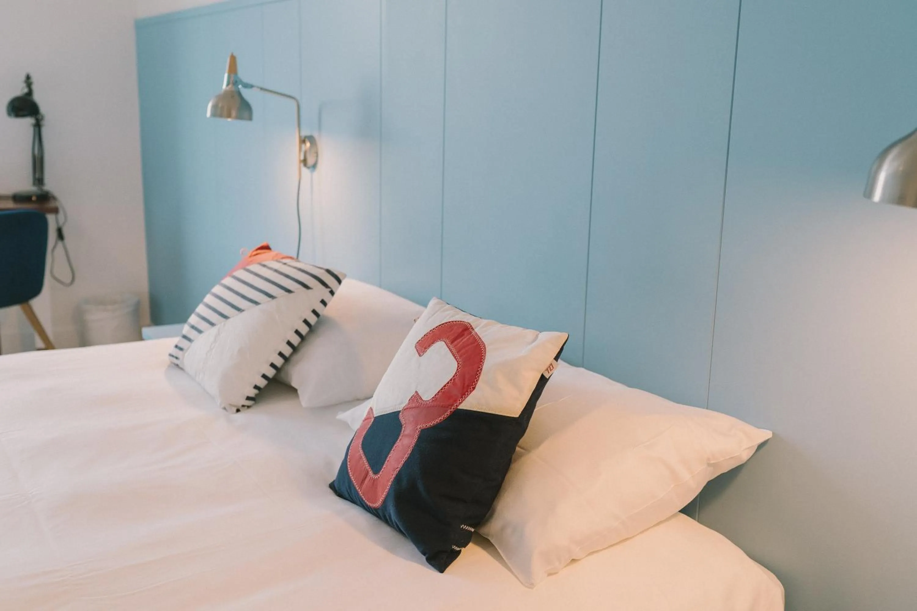 Bedroom, Bed in Hotel Du Bac