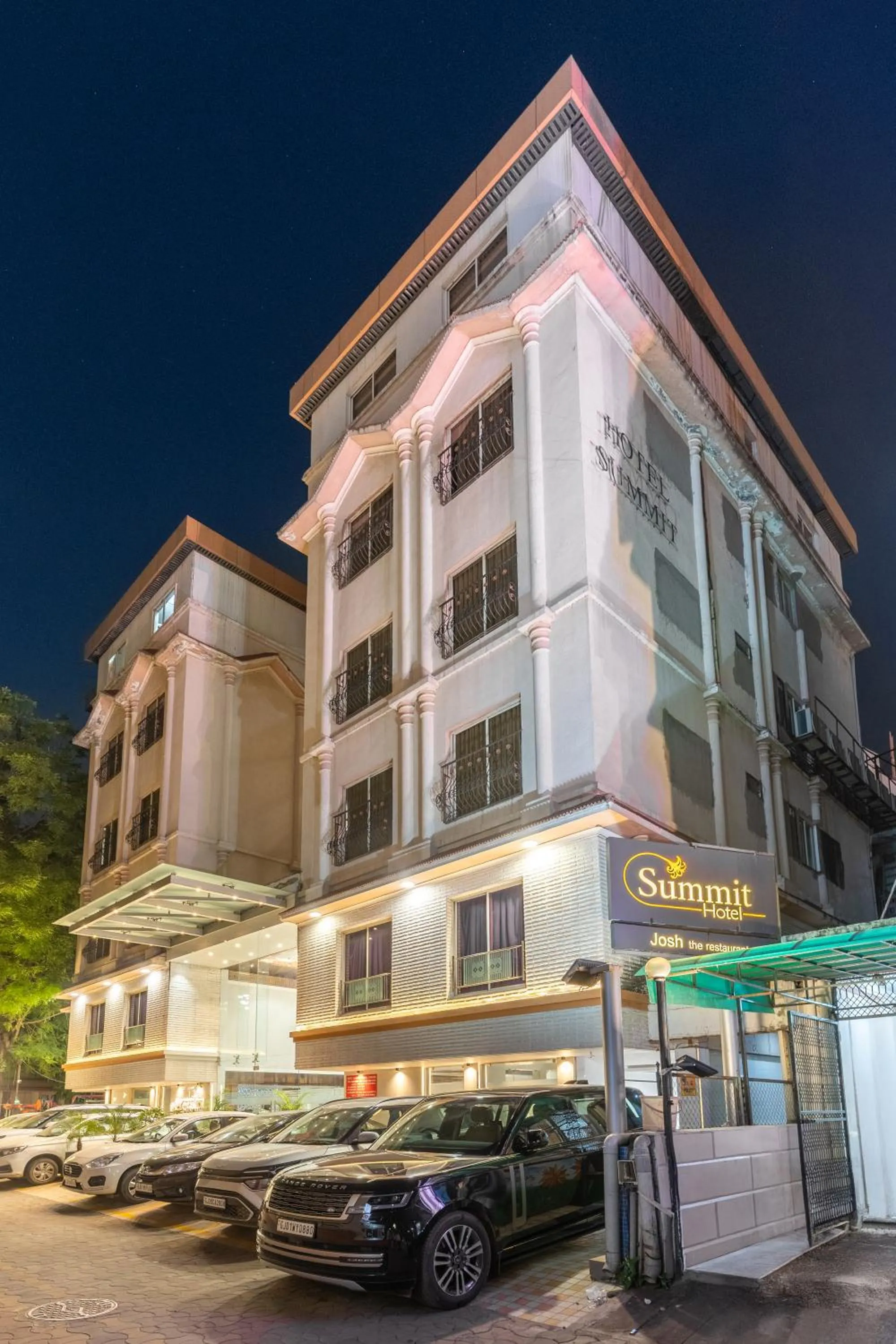 Property building in Hotel Summit