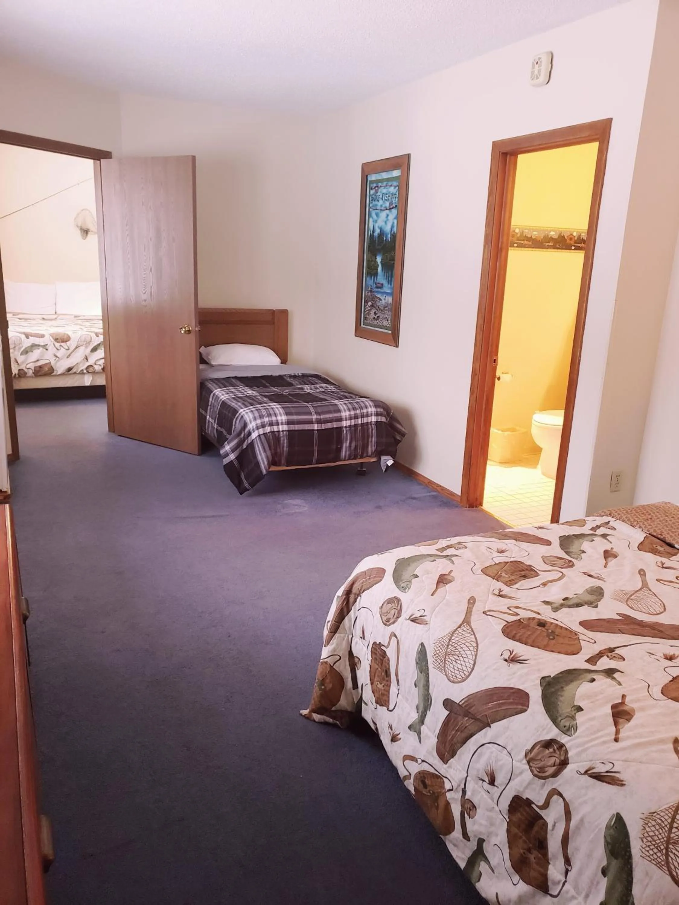 Bed in North Ironwood Acres - Black River Lodge