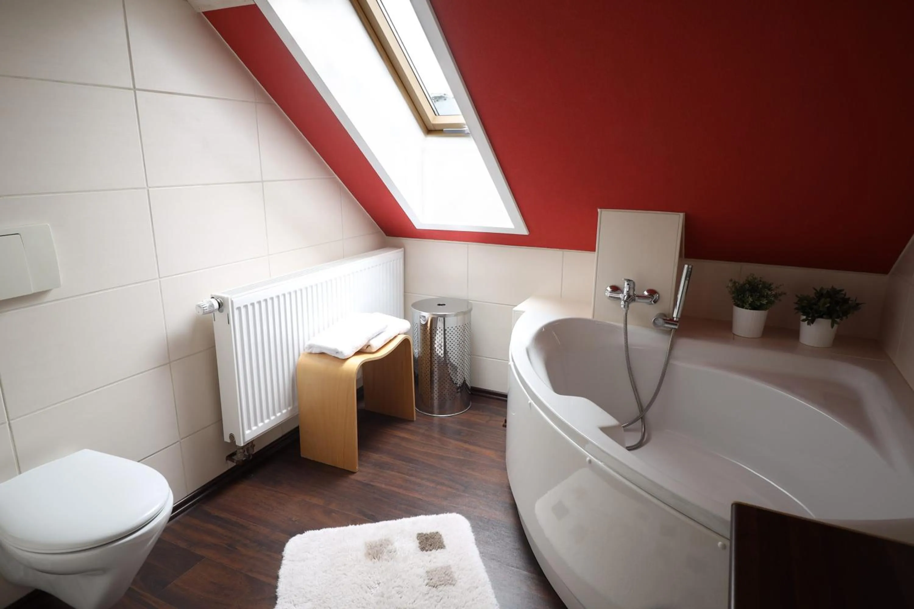 Toilet in Hotel Heilbrunnen