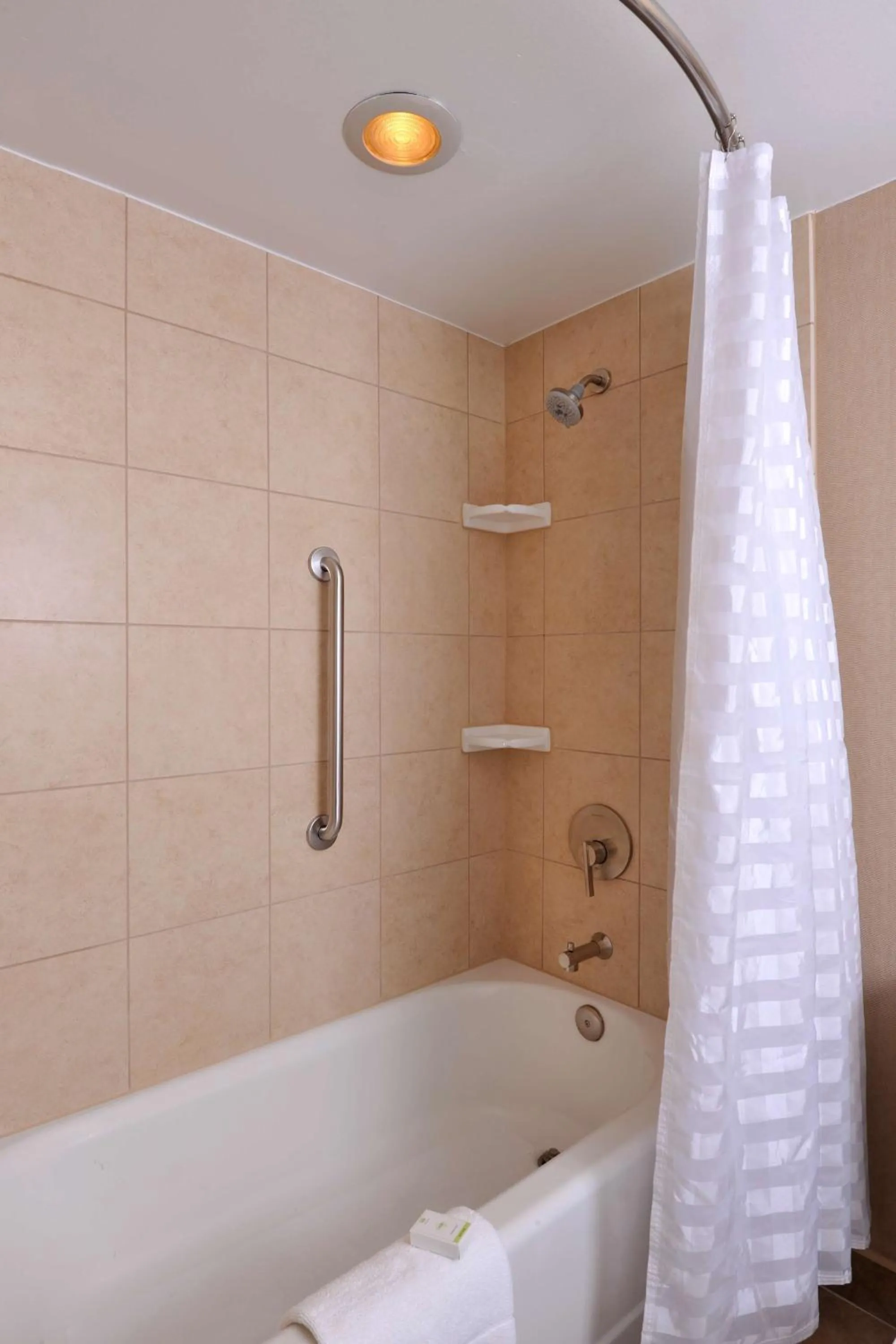 Bathroom in Embassy Suites Des Moines Downtown